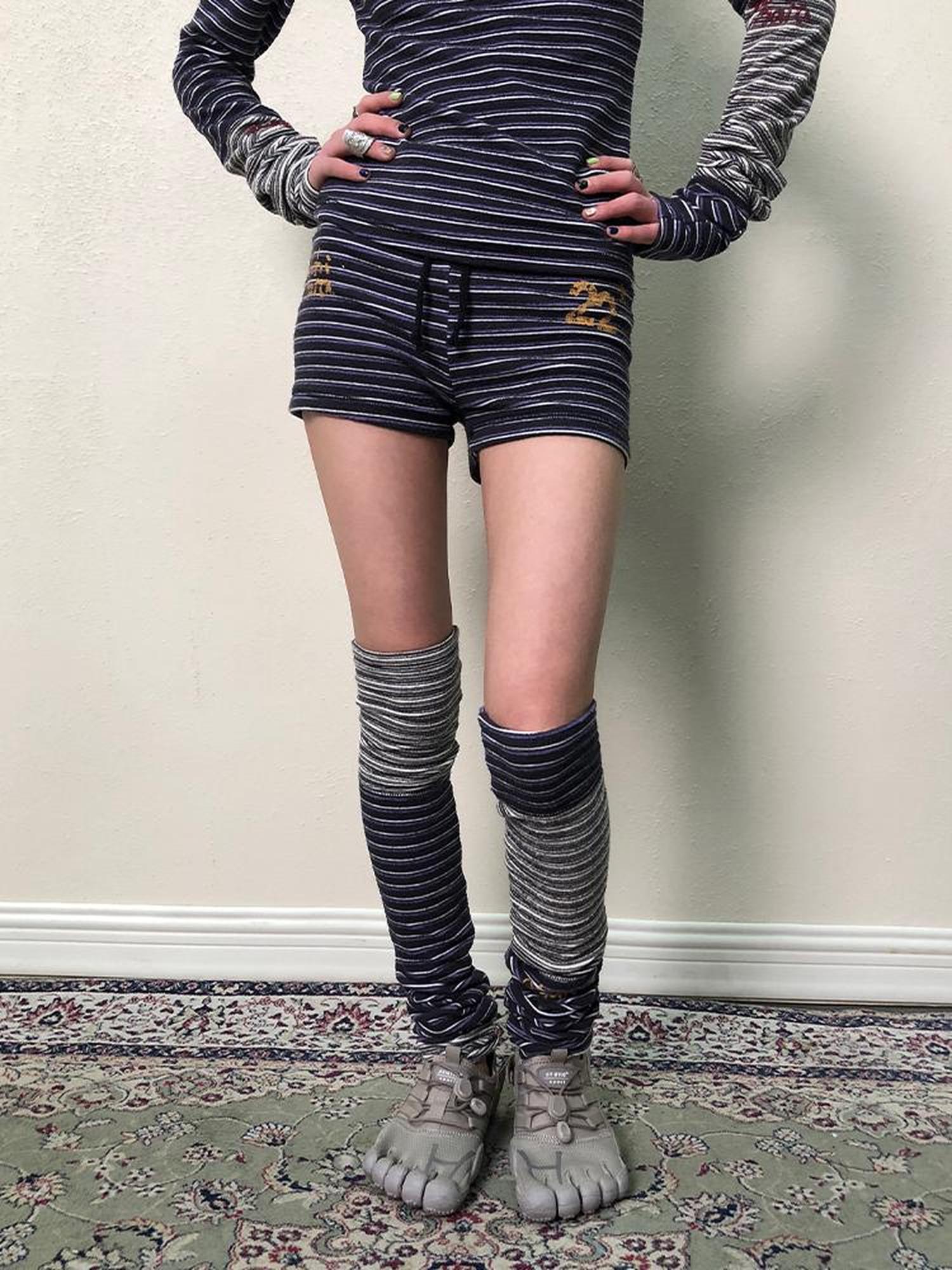Achihara Breton Star-Print Leg Warmers