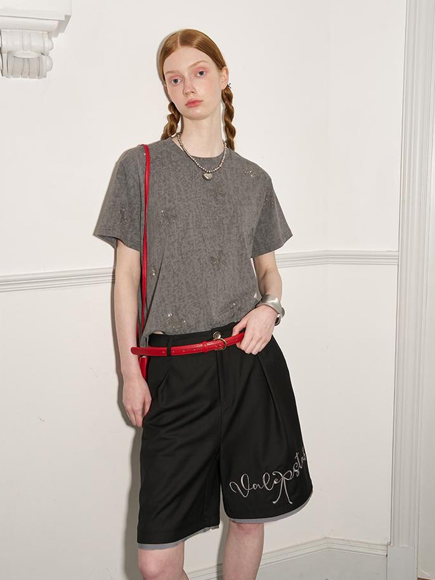 DIDDI MODA Butterfly Bow Crystal Embellished Oversized Tee