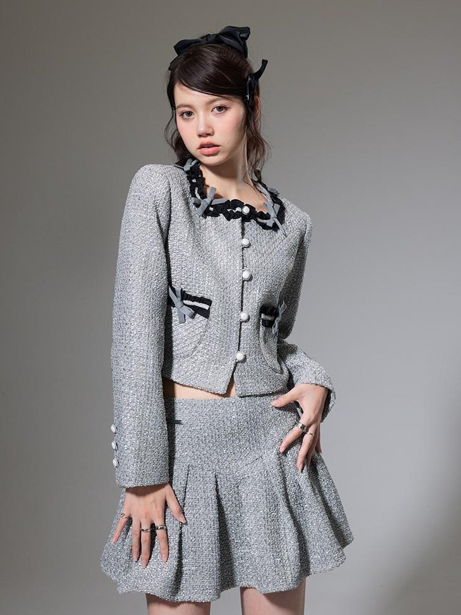 DIDDI MODA Butterfly Bow Knit Set With Pleated Skirt