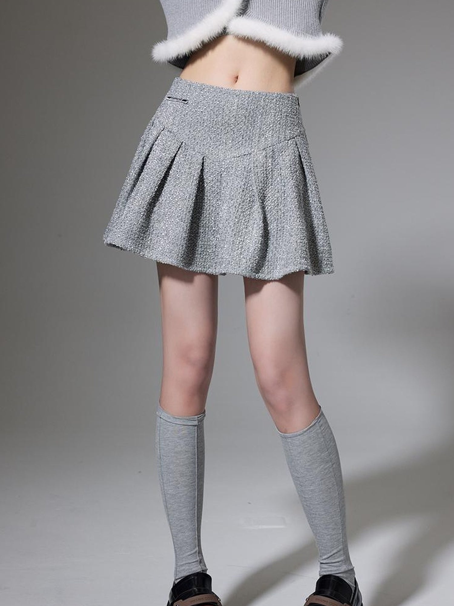 DIDDI MODA Butterfly Bow Knit Set With Pleated Skirt