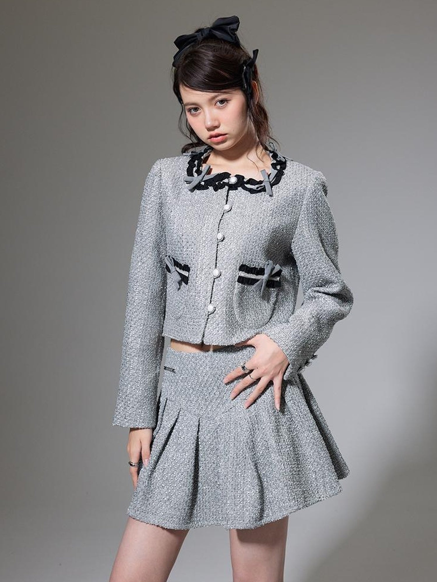 DIDDI MODA Butterfly Bow Knit Set With Pleated Skirt