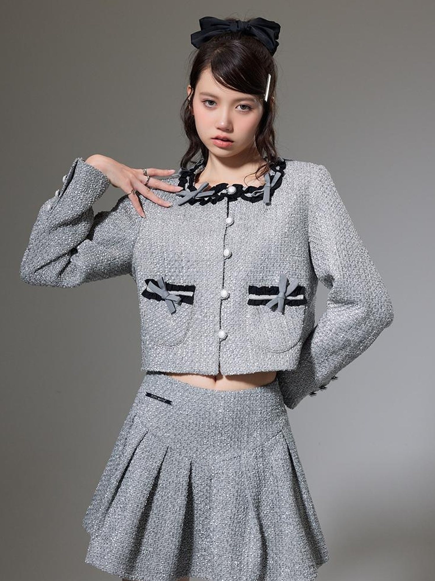 DIDDI MODA Butterfly Bow Knit Set With Pleated Skirt