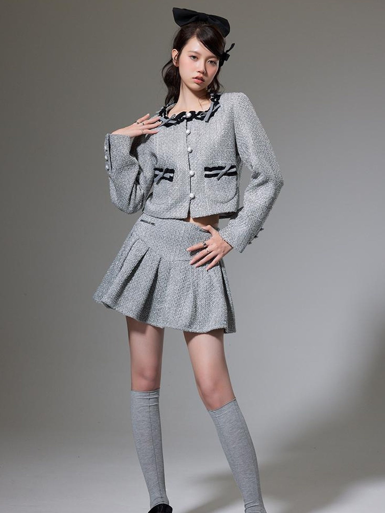 DIDDI MODA Butterfly Bow Knit Set With Pleated Skirt
