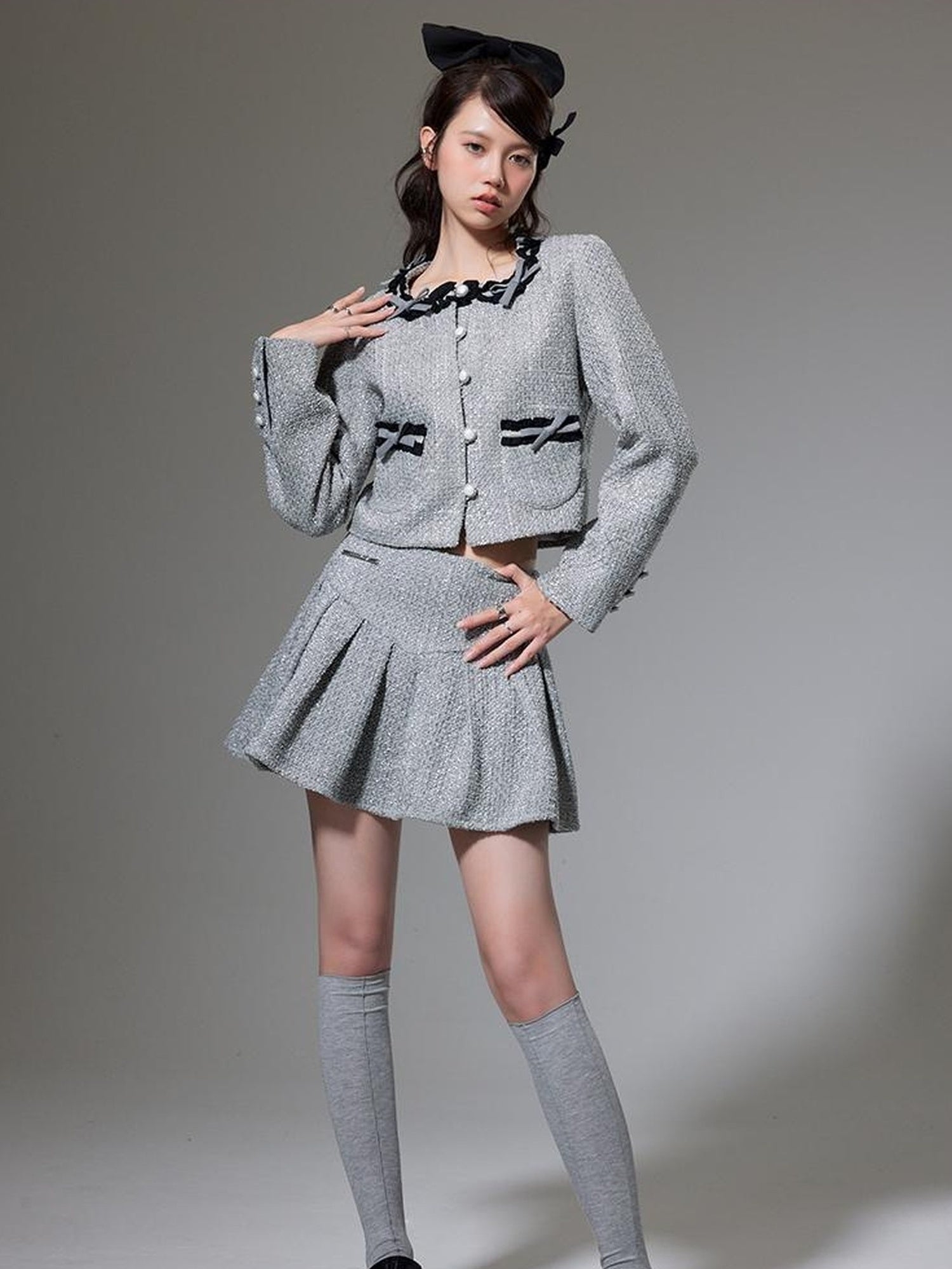DIDDI MODA Butterfly Bow Knit Set With Pleated Skirt