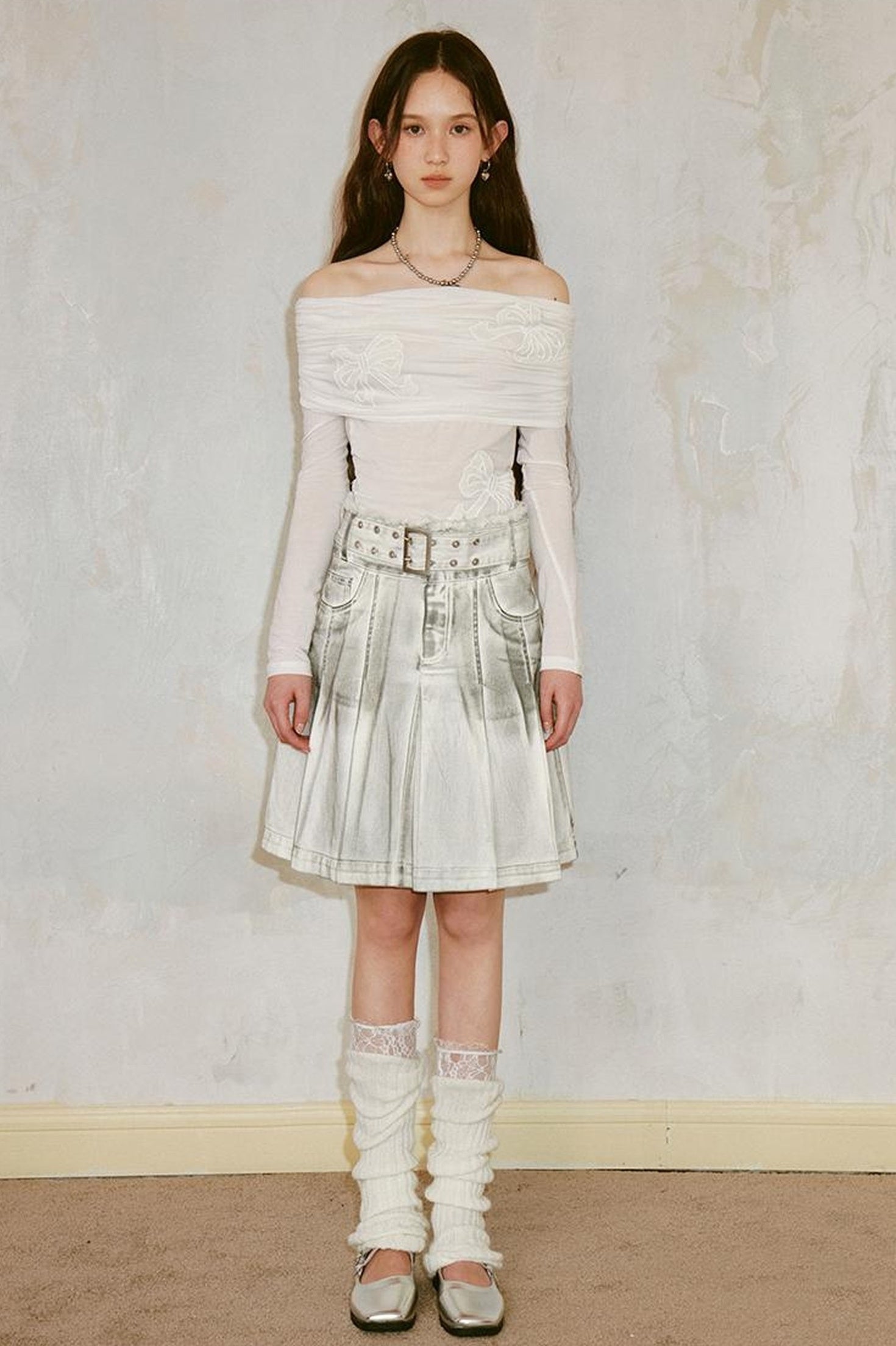 DIDDI MODA Butterfly Cutout Bow Off Shoulder Top