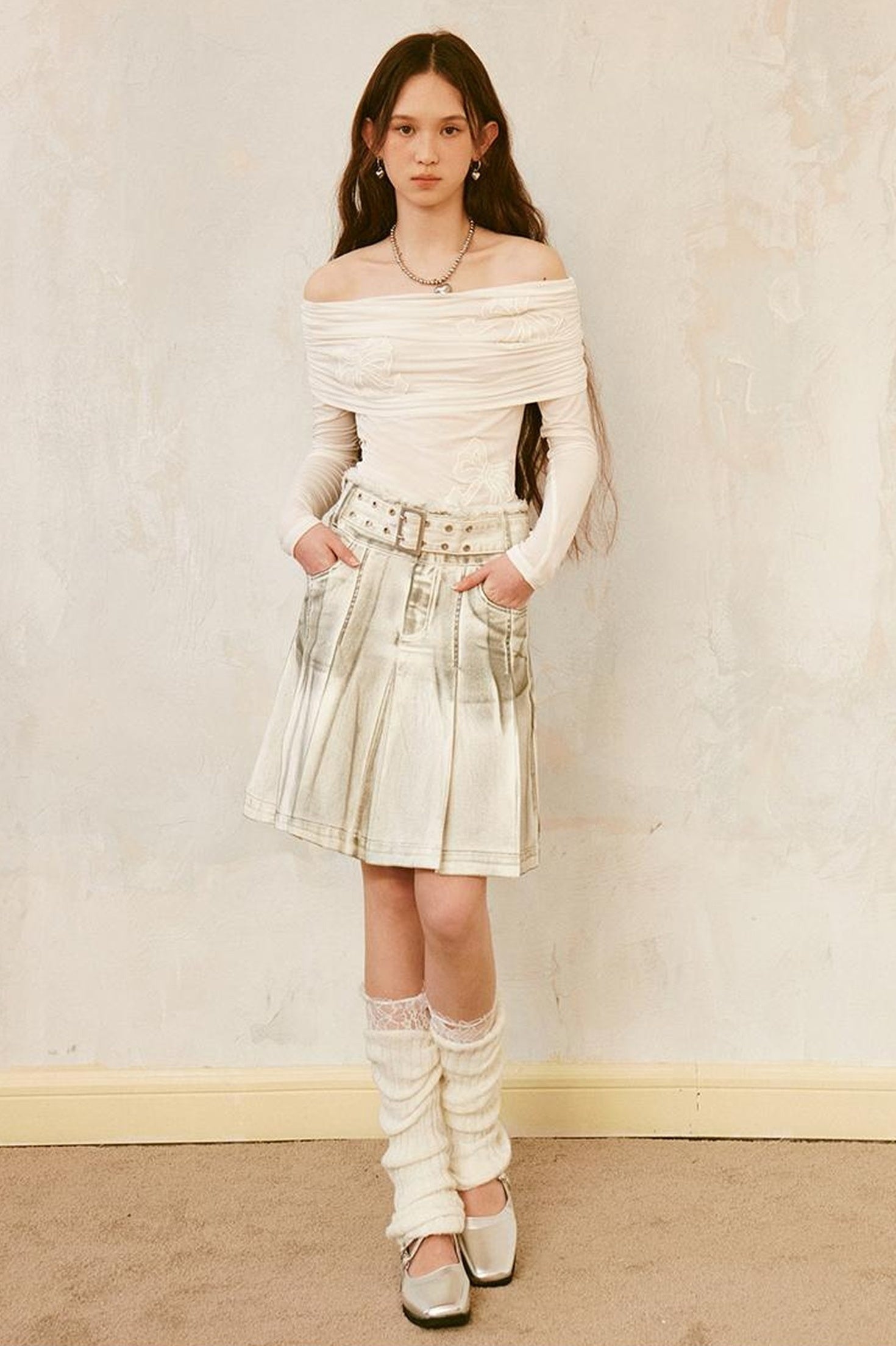 DIDDI MODA Butterfly Cutout Bow Off Shoulder Top