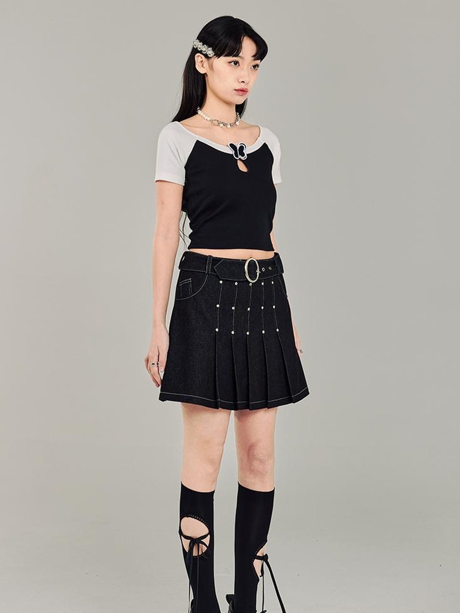 DIDDI MODA Butterfly Cutout Crop Top
