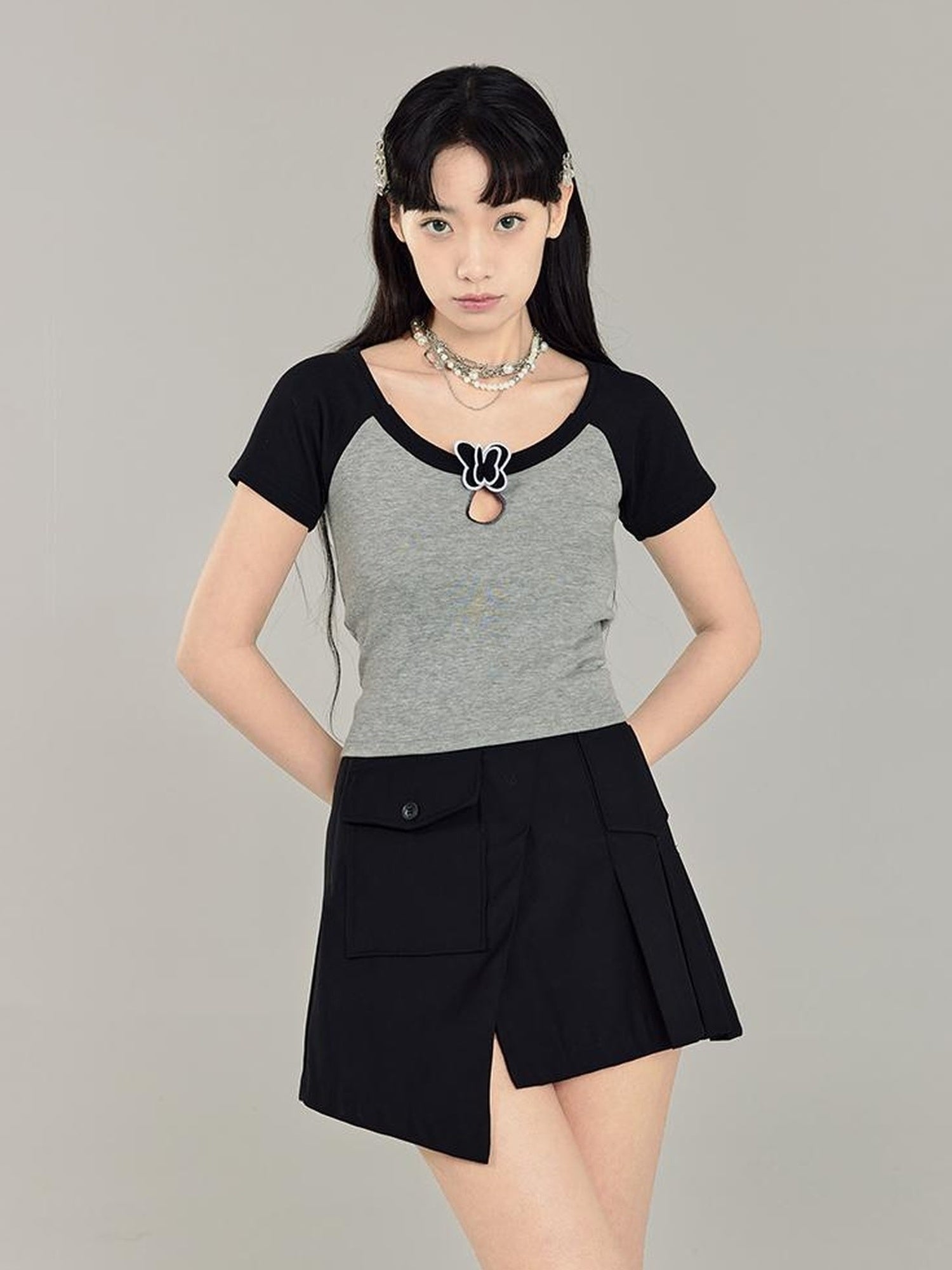 DIDDI MODA Butterfly Cutout Crop Top