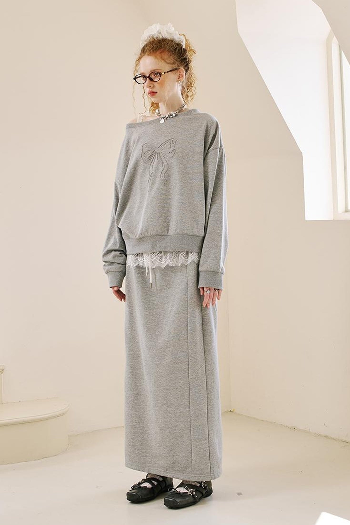 DIDDI MODA Butterfly Off Shoulder Split Hem Hoodie Jogger Skirt Set