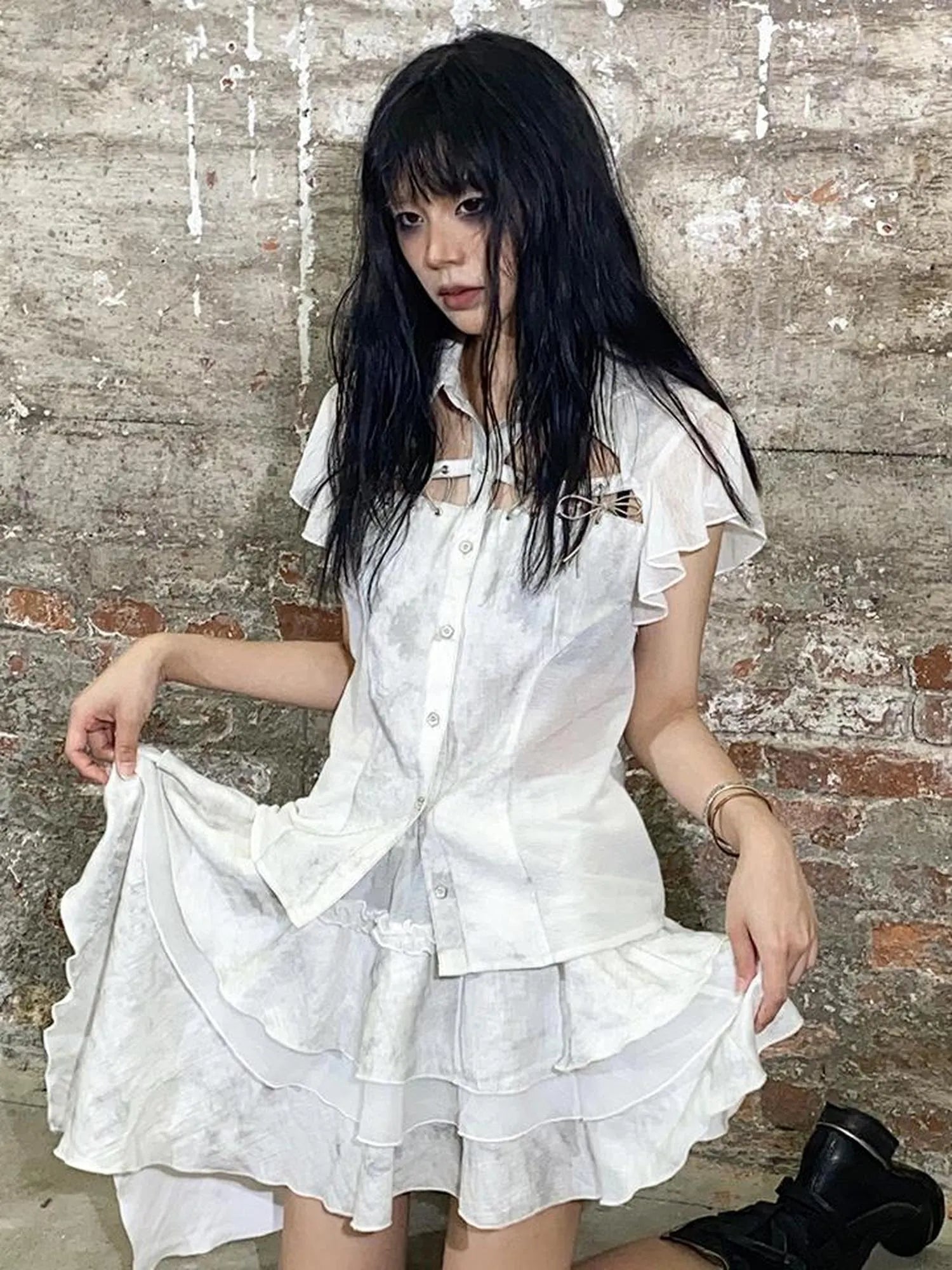 Butterfly Punk Cropped Shirt Street Style