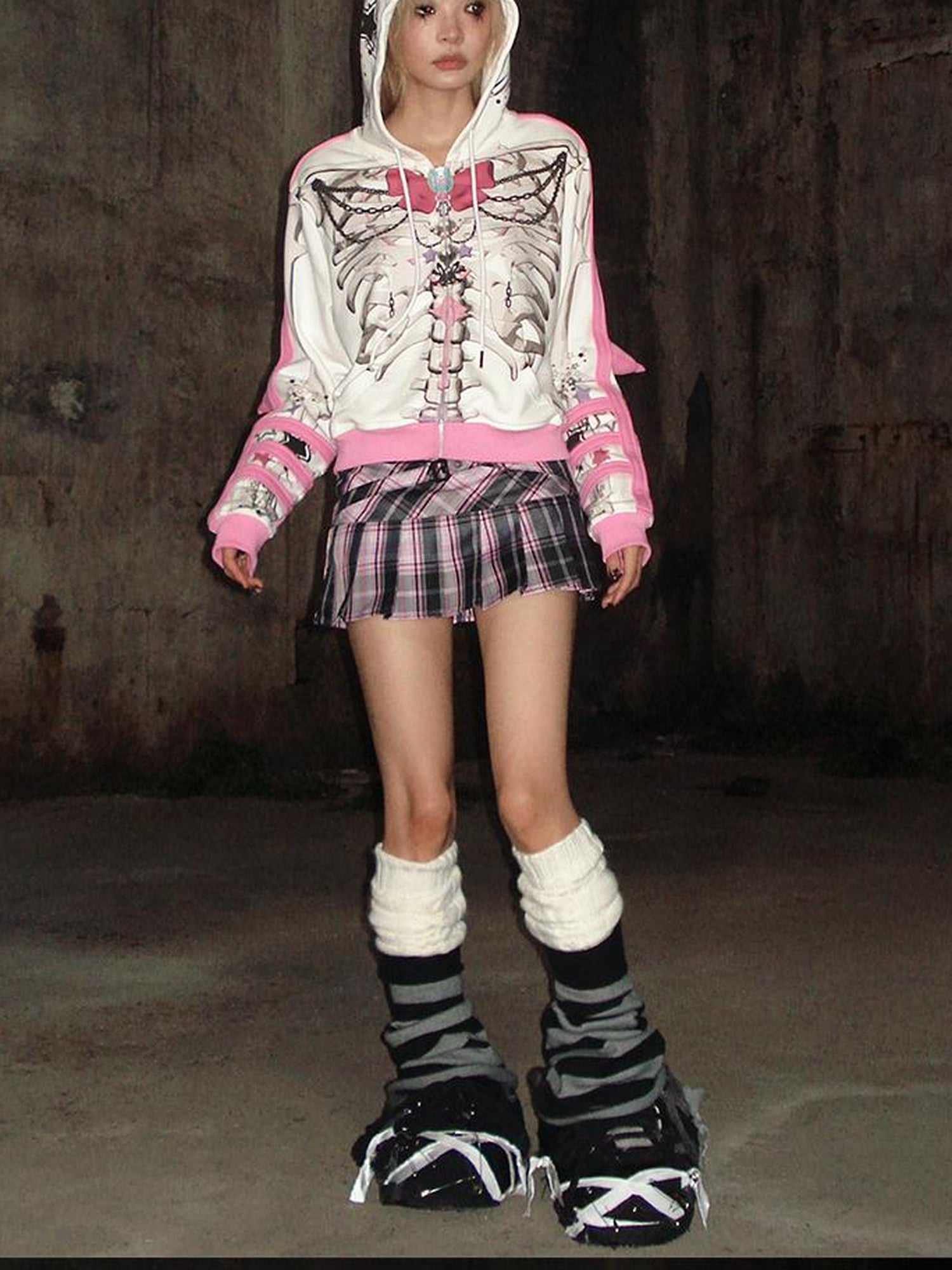 CFIERCE Butterfly Skull Print Pointed Hoodie