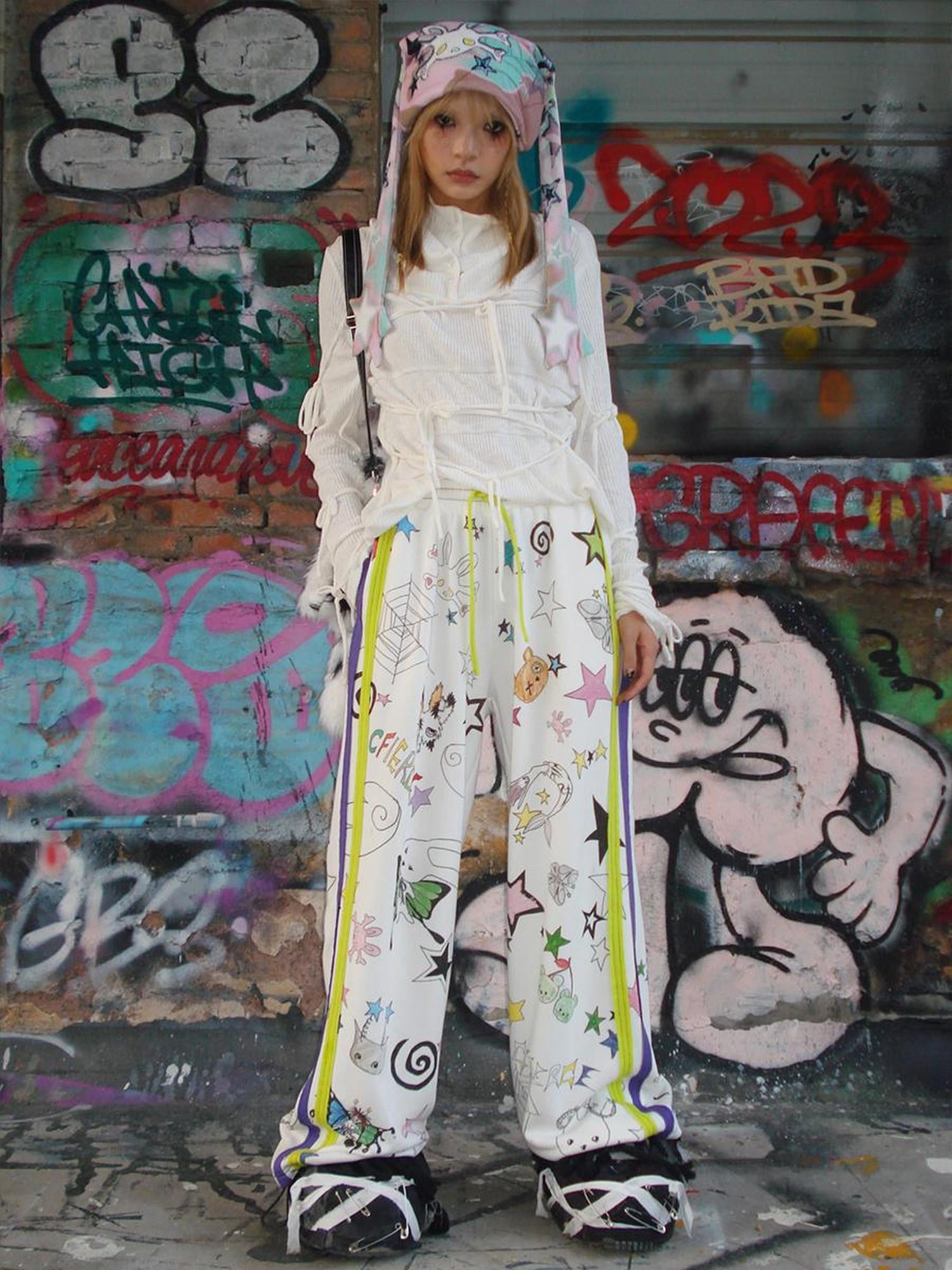 CFIERCE Graffiti Print Sweatpants