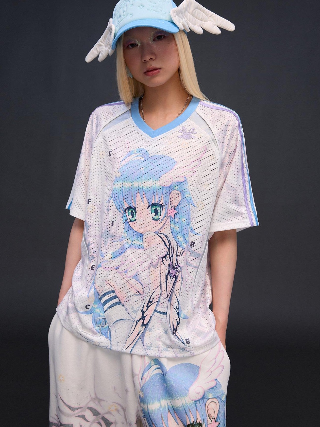 CFIERCE Six Wing Angel Girl Raglan V-neck Women&