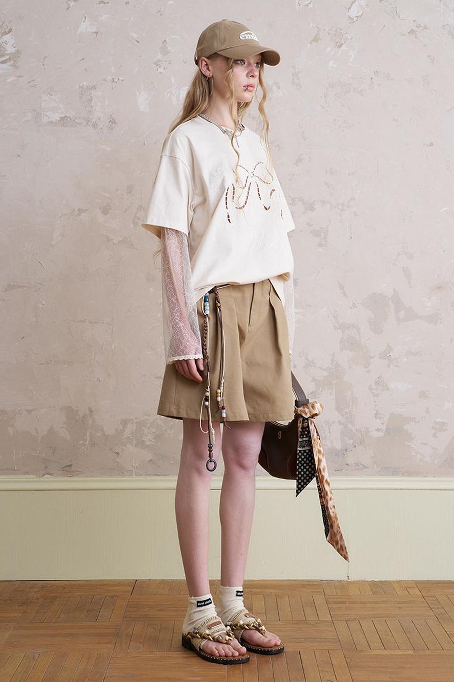 DIDDI MODA Casual Pleated Wide Leg Mid Shorts