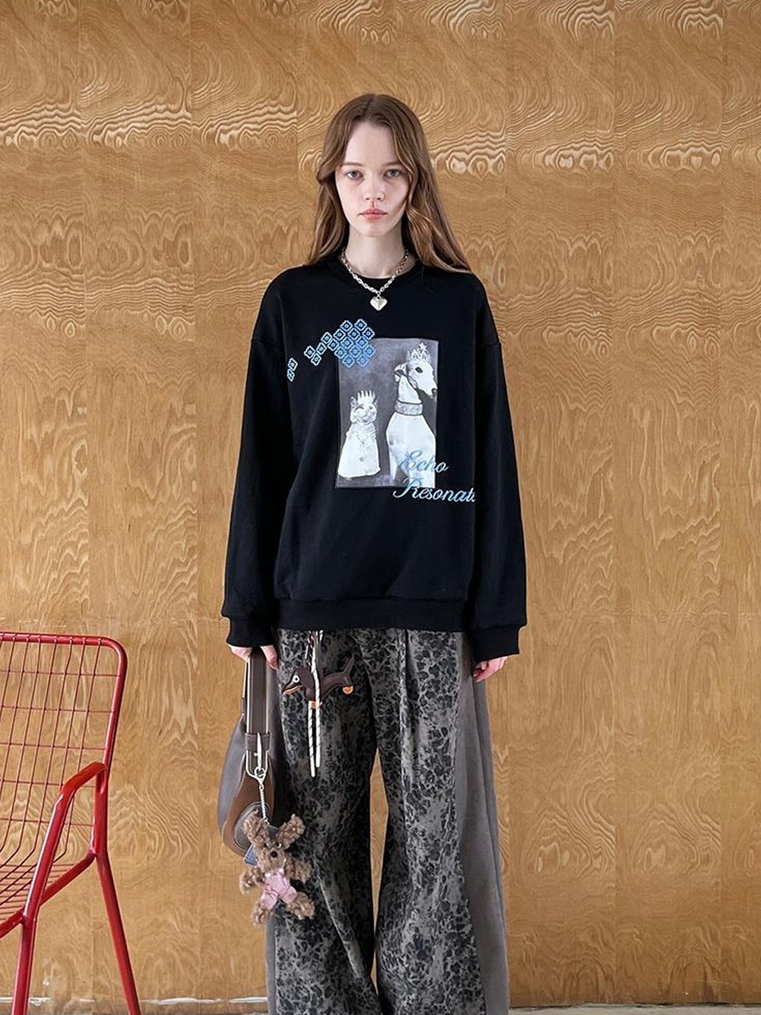 DIDDI MODA Cat Dog Crown Embroidered Loose Cotton Sweatshirt