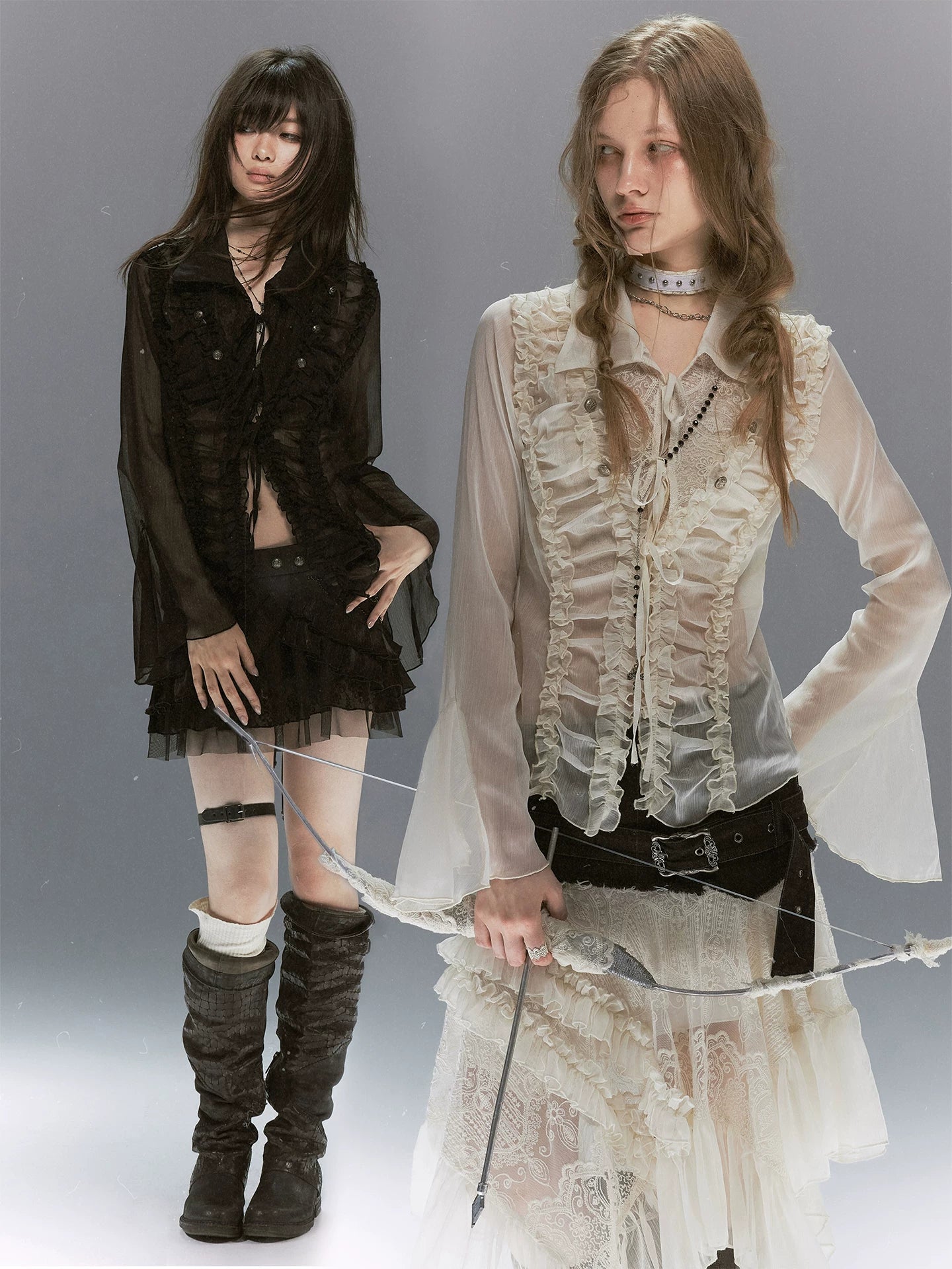 Cest Nous Court Lace Pleated Collared Placket Long Sleeve Women&