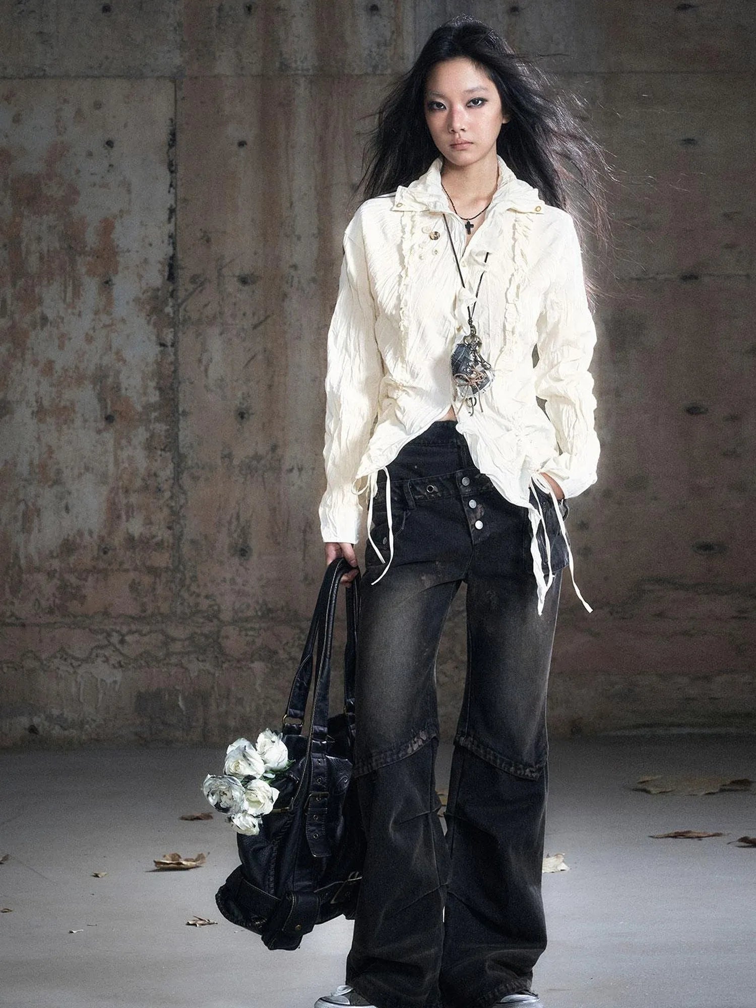 Double Waist Muddy Wash Low Rise Flared Jeans