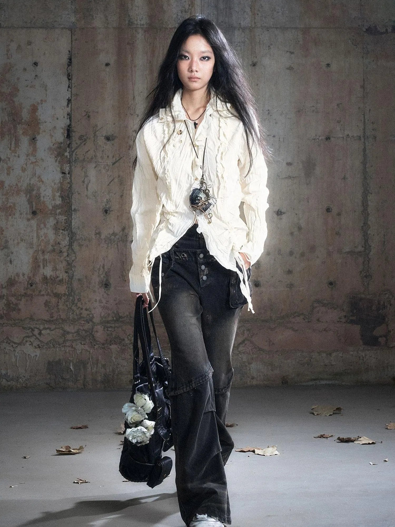 Double Waist Muddy Wash Low Rise Flared Jeans