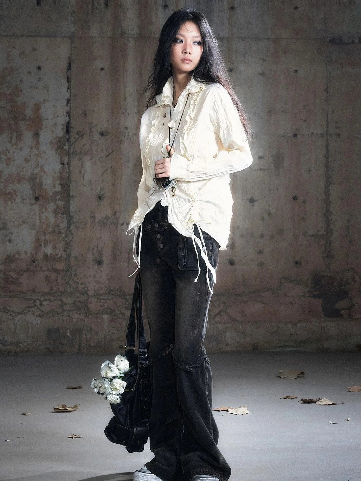 Double Waist Muddy Wash Low Rise Flared Jeans