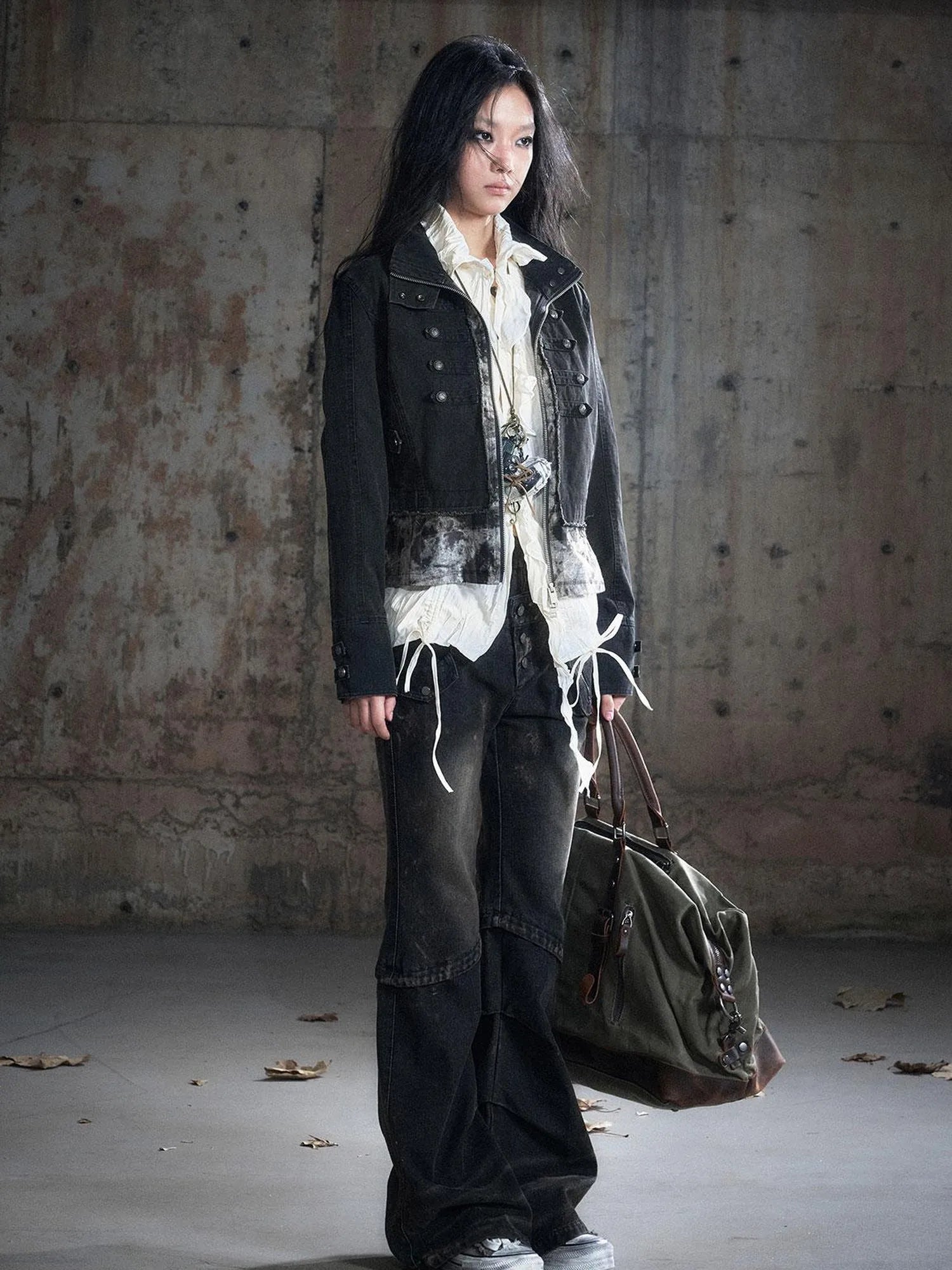 Double Waist Muddy Wash Low Rise Flared Jeans