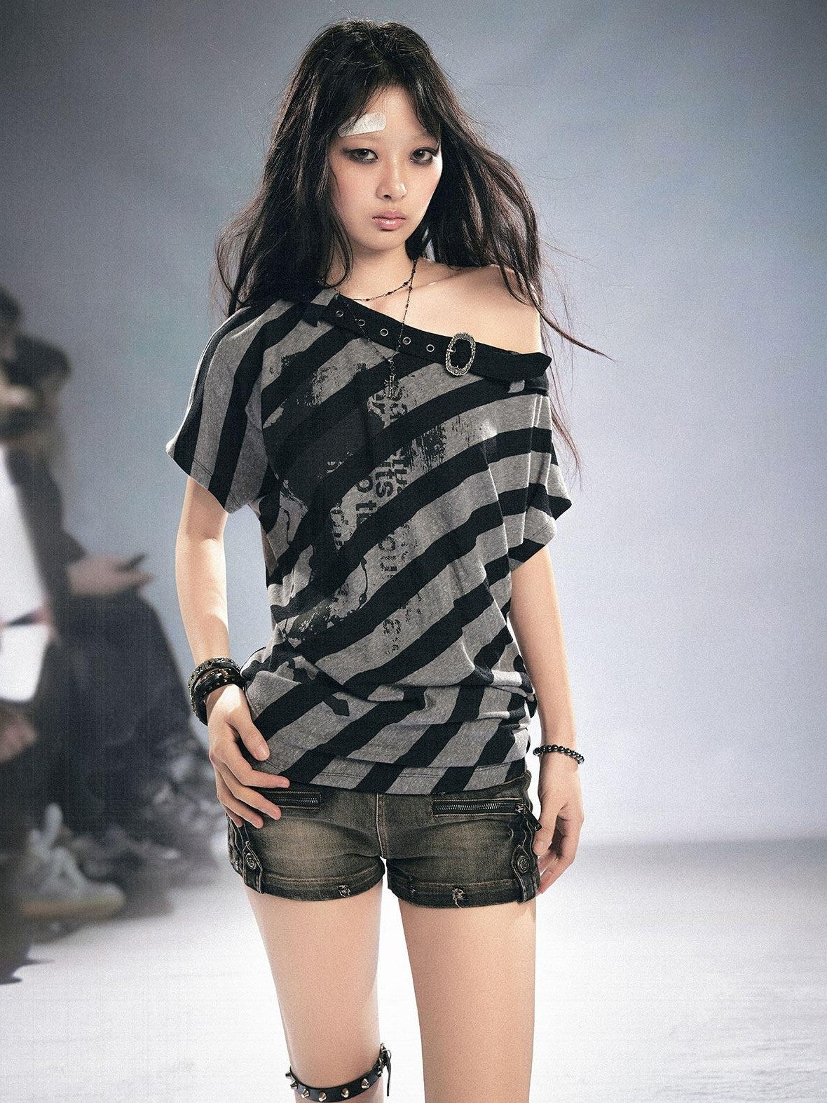 Cest Nous Graffiti Striped Printed Batwing Women&