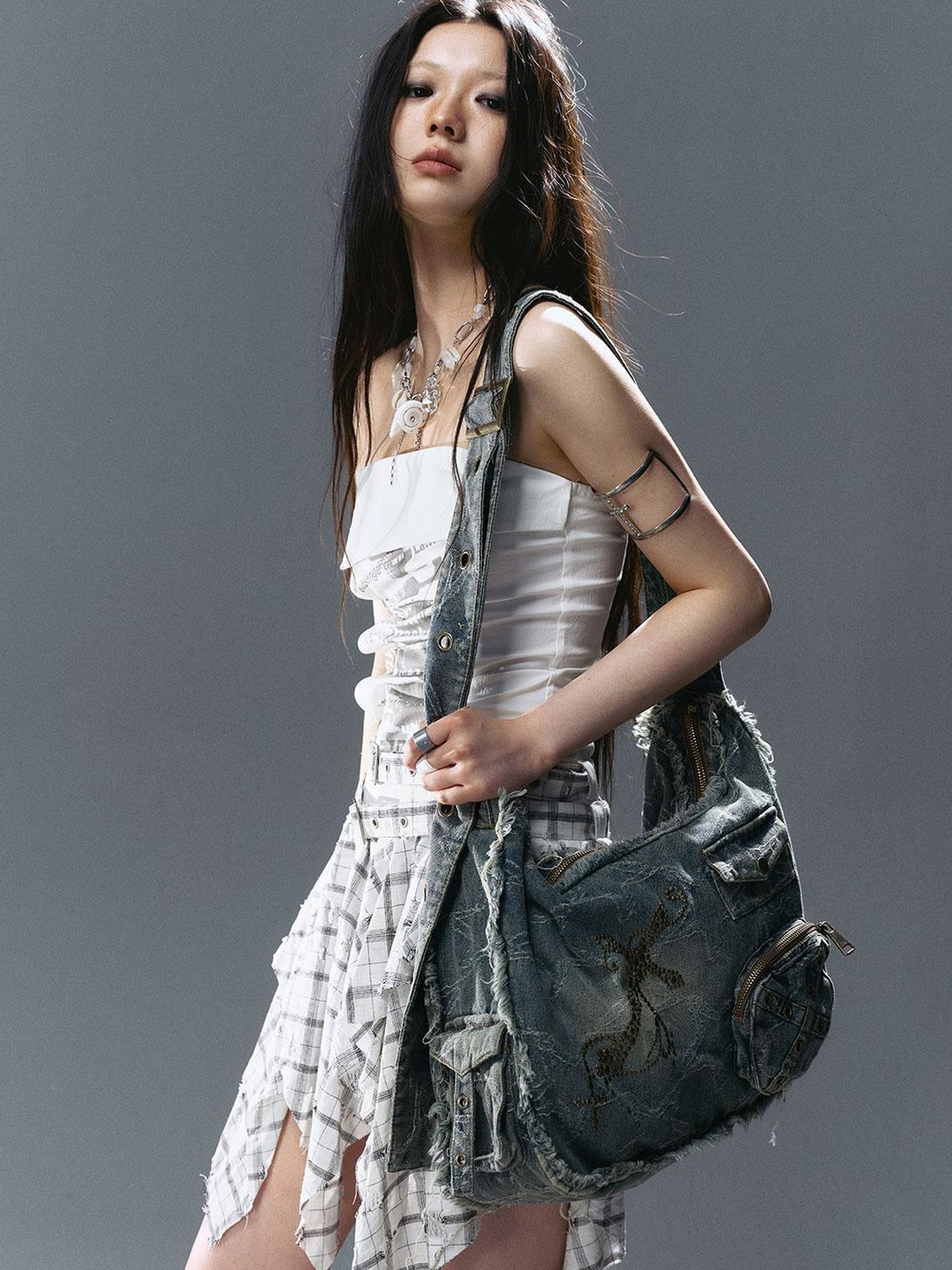 Update Cest Nous Sea Witch Starry Crossbody Bag