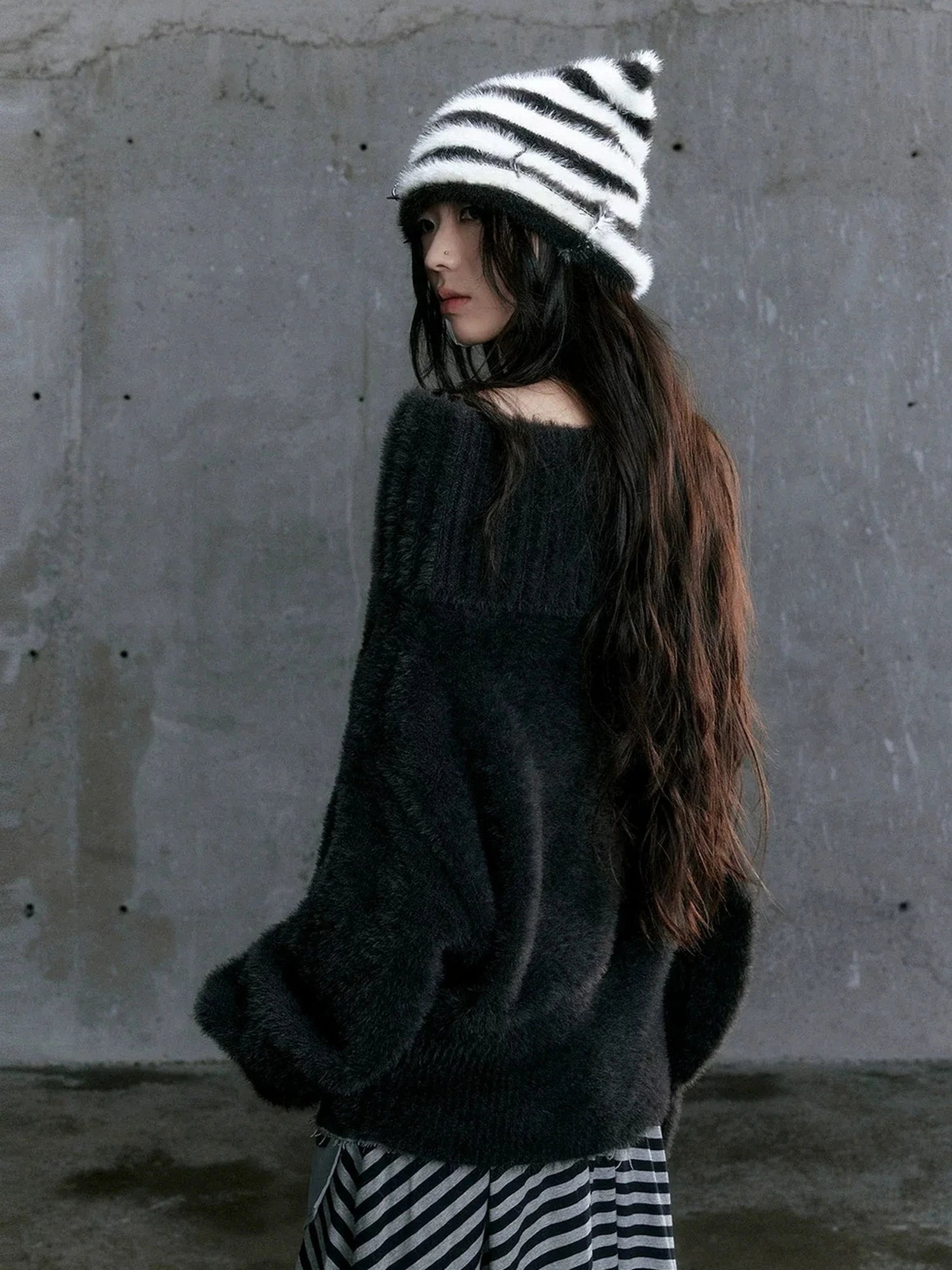 Chinese Clothing Cest Nous Update Chain Buckle Punk Crochet Oversized Sweater