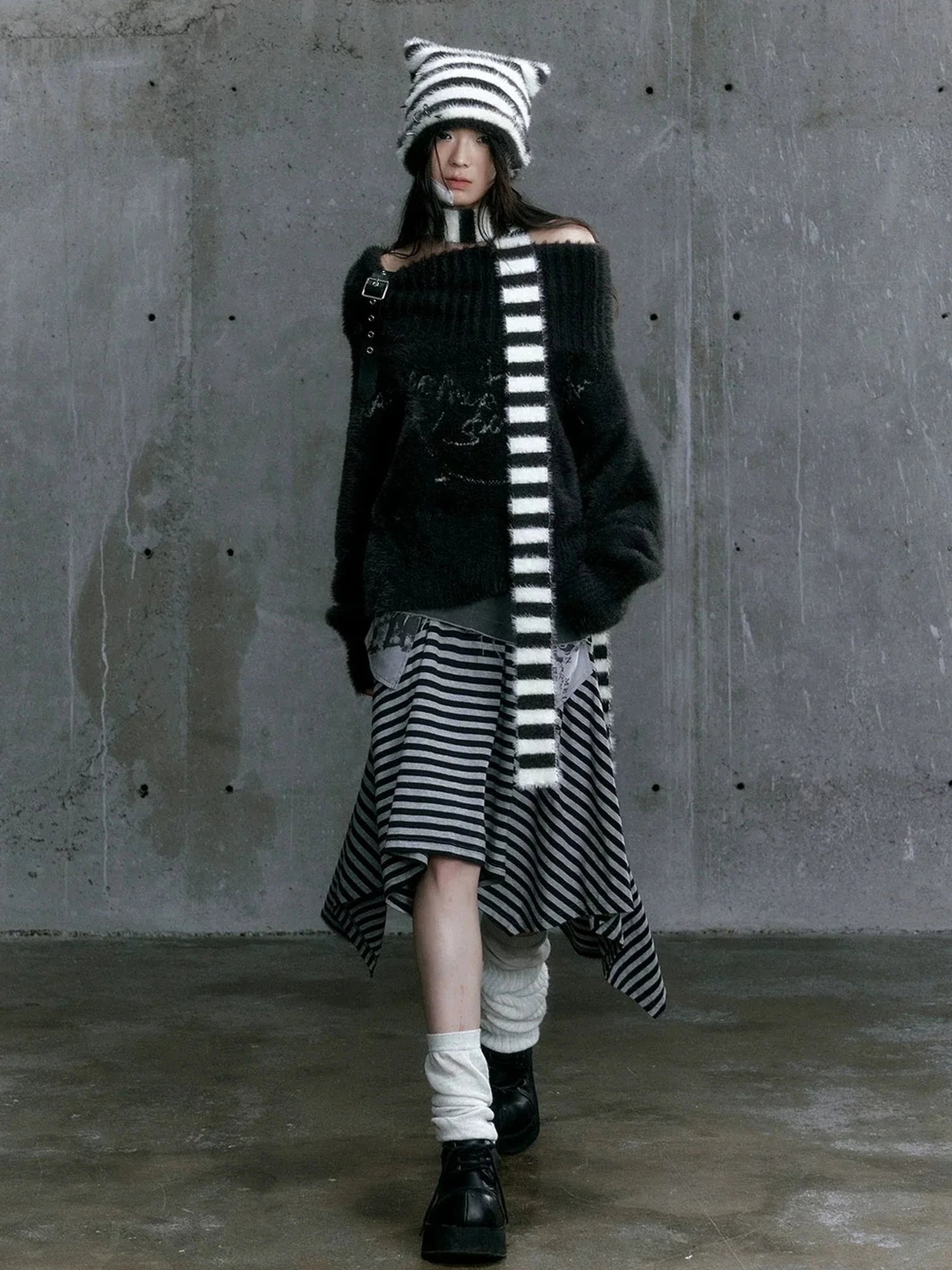 Chinese Clothing Cest Nous Update Chain Buckle Punk Crochet Oversized Sweater