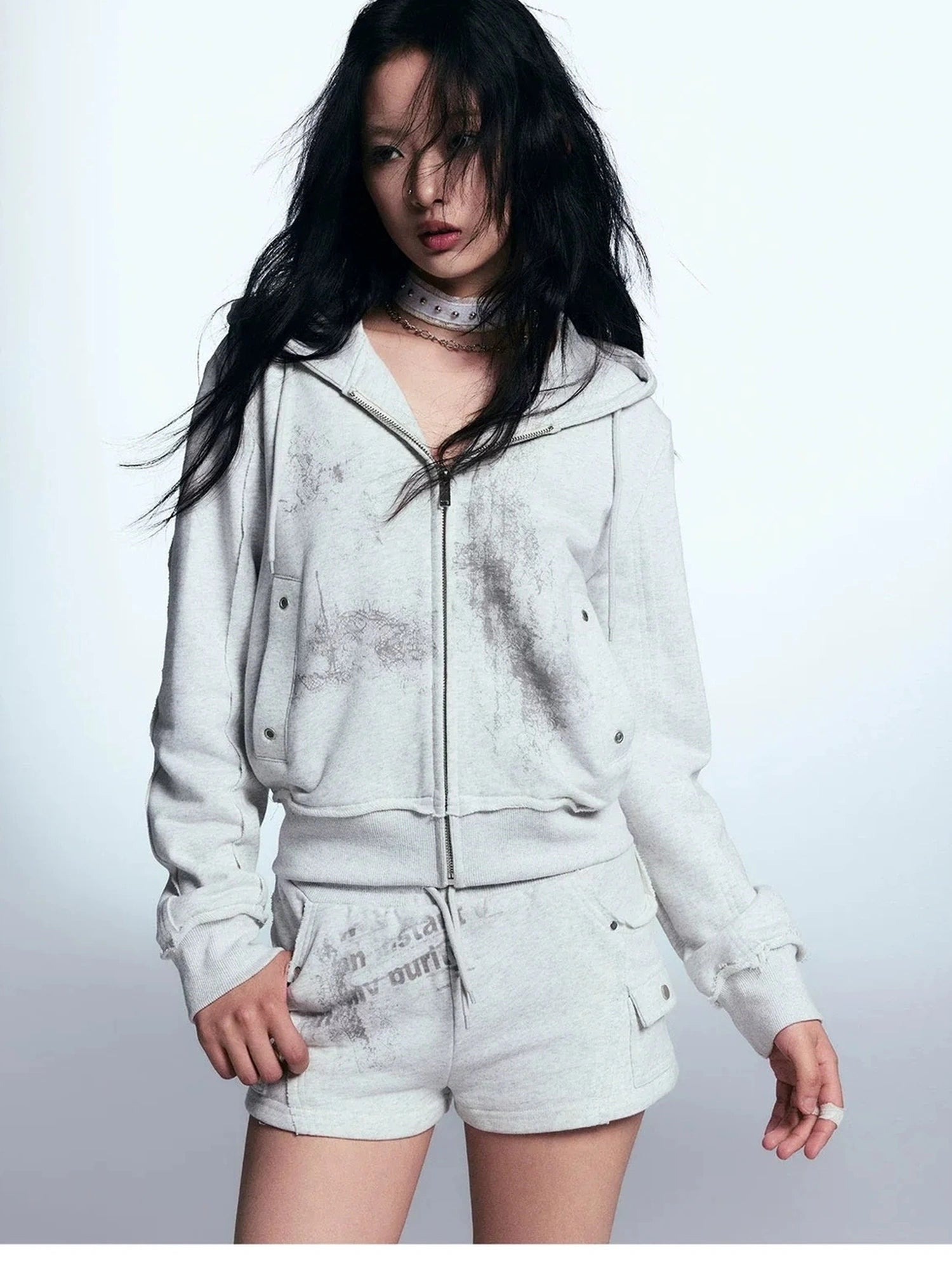 Chinese Clothing Cest Nous Update Deconstructed Lace Graffiti Sweatsuit V-neck T-shirt Long Sleeve