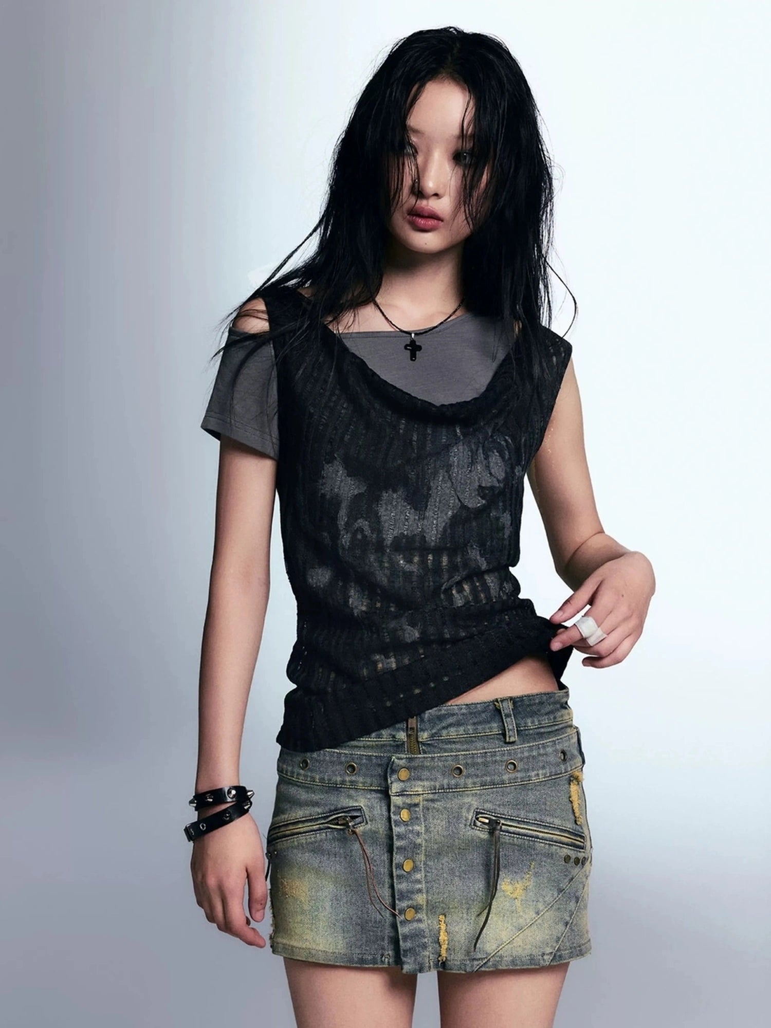 Chinese Clothing Cest Nous Update Punk Graffiti Asymmetric Tee V-neck T-shirt Long Sleeve