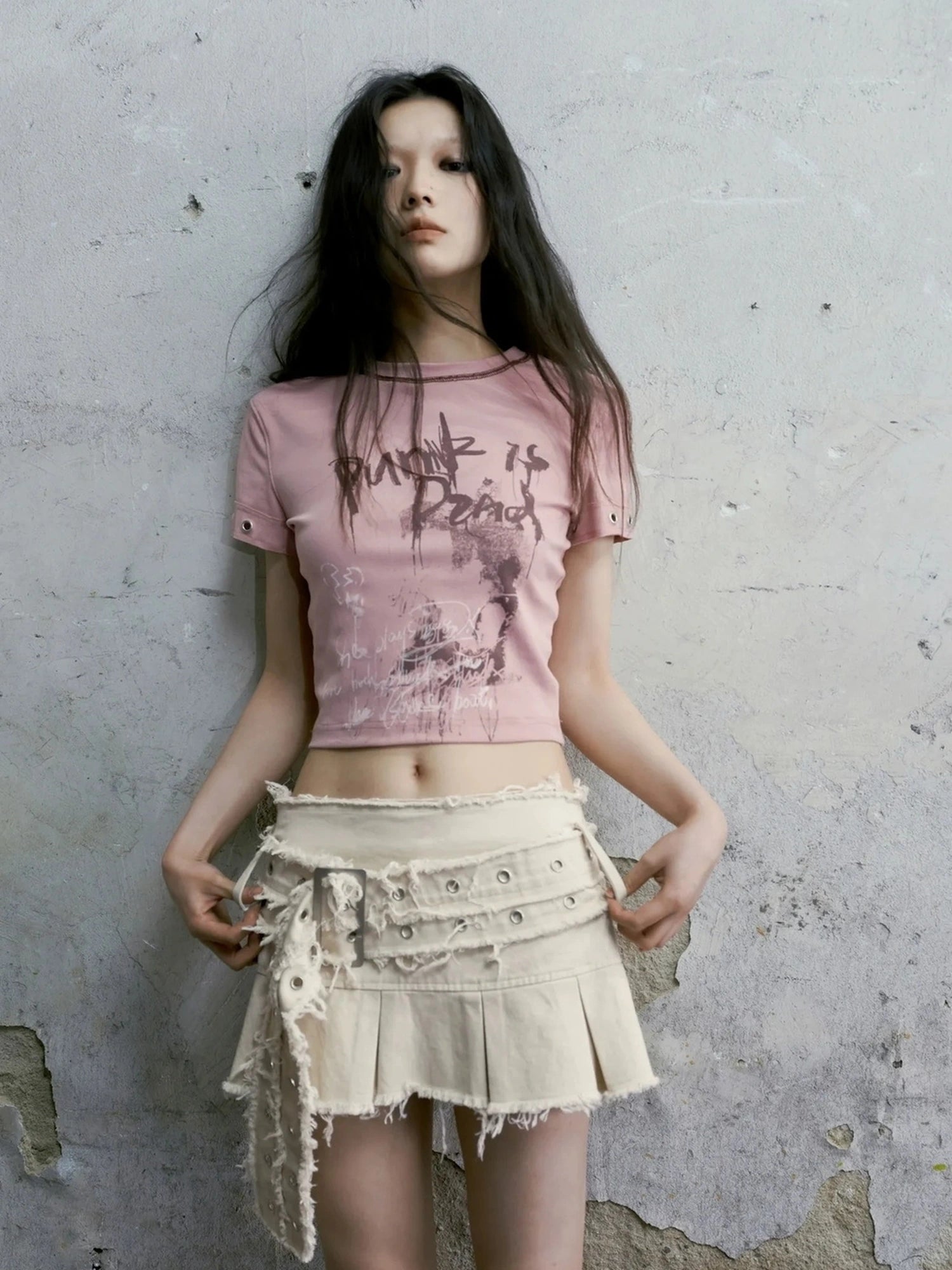 Chinese Clothing Cest Nous Update Punk Graffiti Cropped Tee V-neck T-shirt Long Sleeve