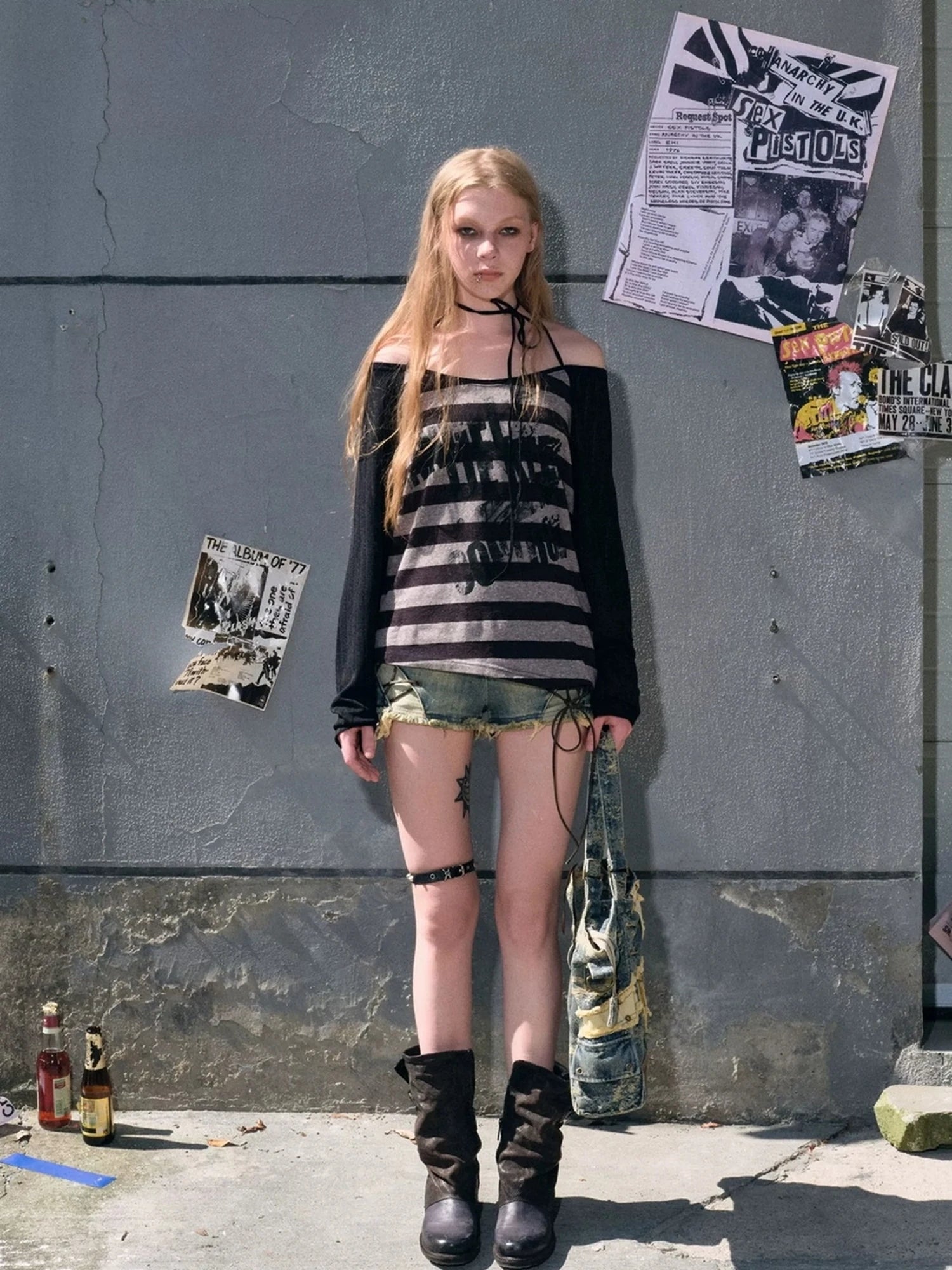 Chinese Clothing Cest Nous Update Punk Graffiti Sheer Striped Cover Up V-neck T-shirt Long Sleeve