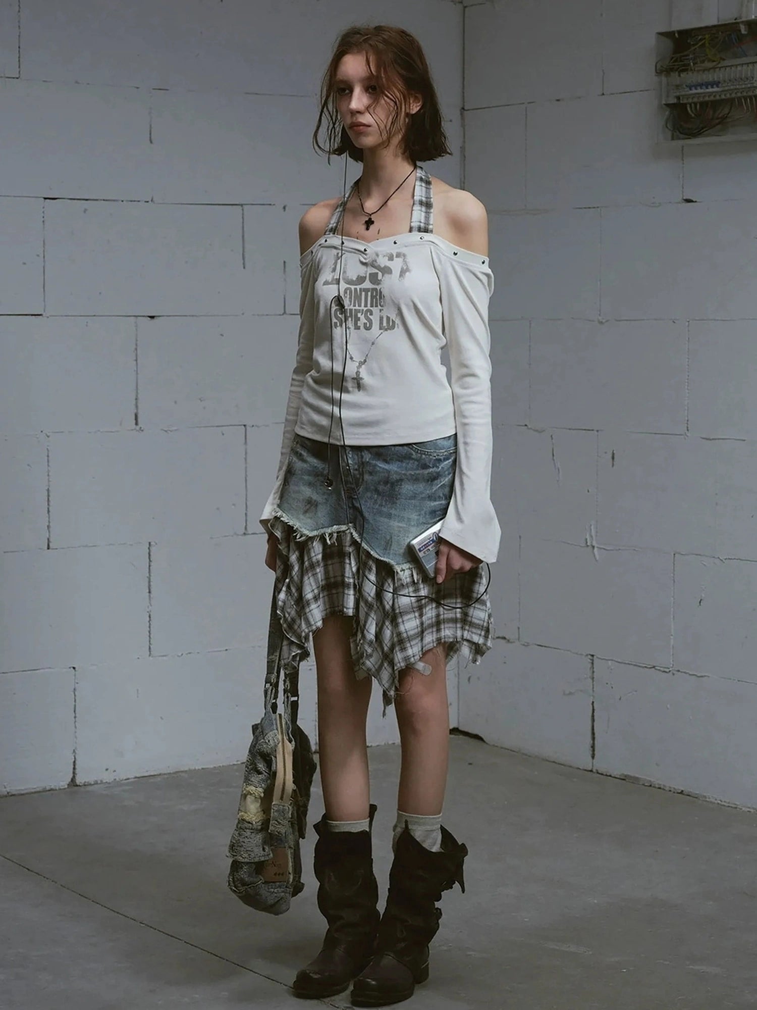 Chinese Clothing Cest Nous Update Punk Studded Off Shoulder Graphic Top