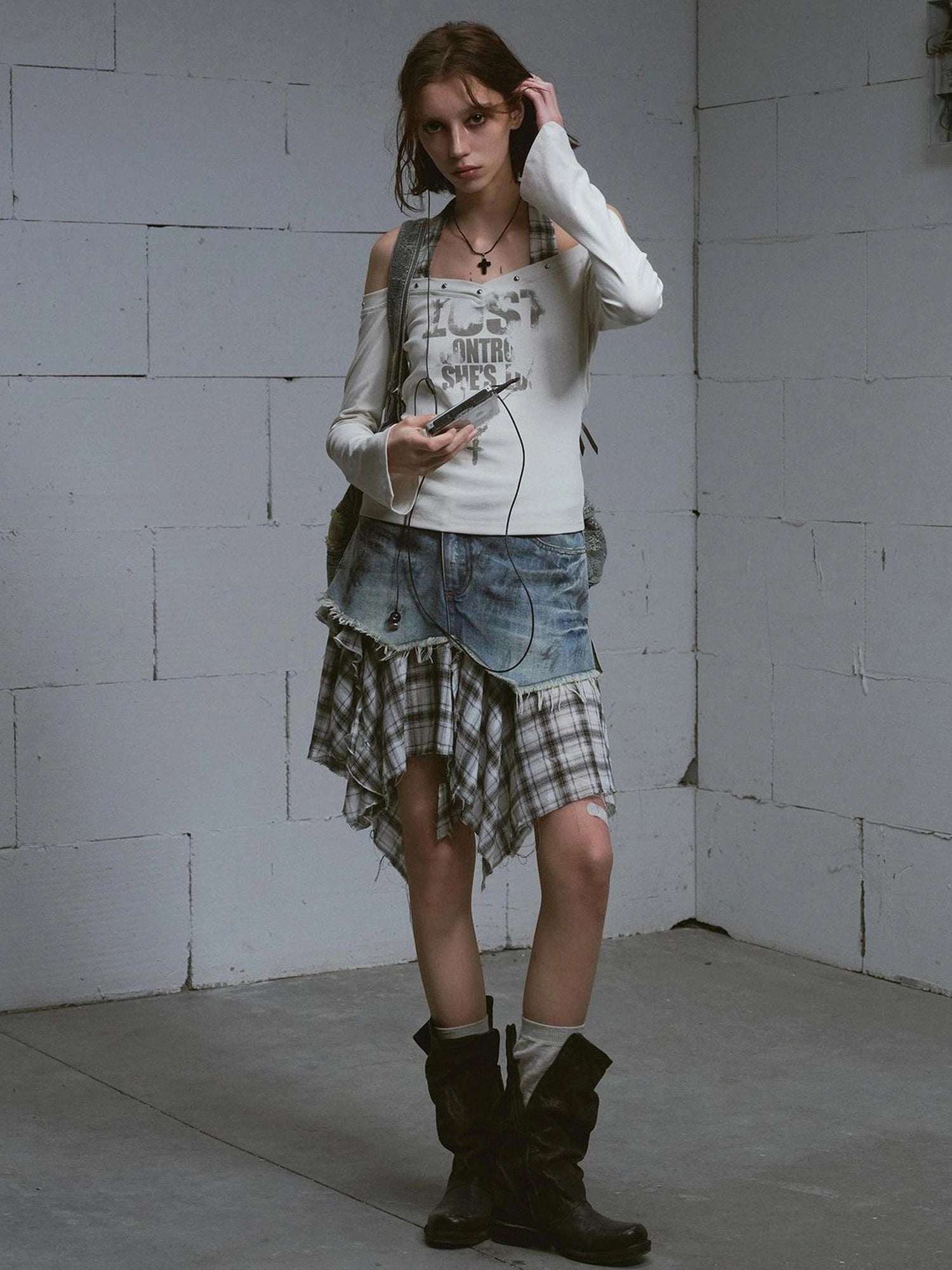 Chinese Clothing Cest Nous Update Punk Studded Off Shoulder Graphic Top