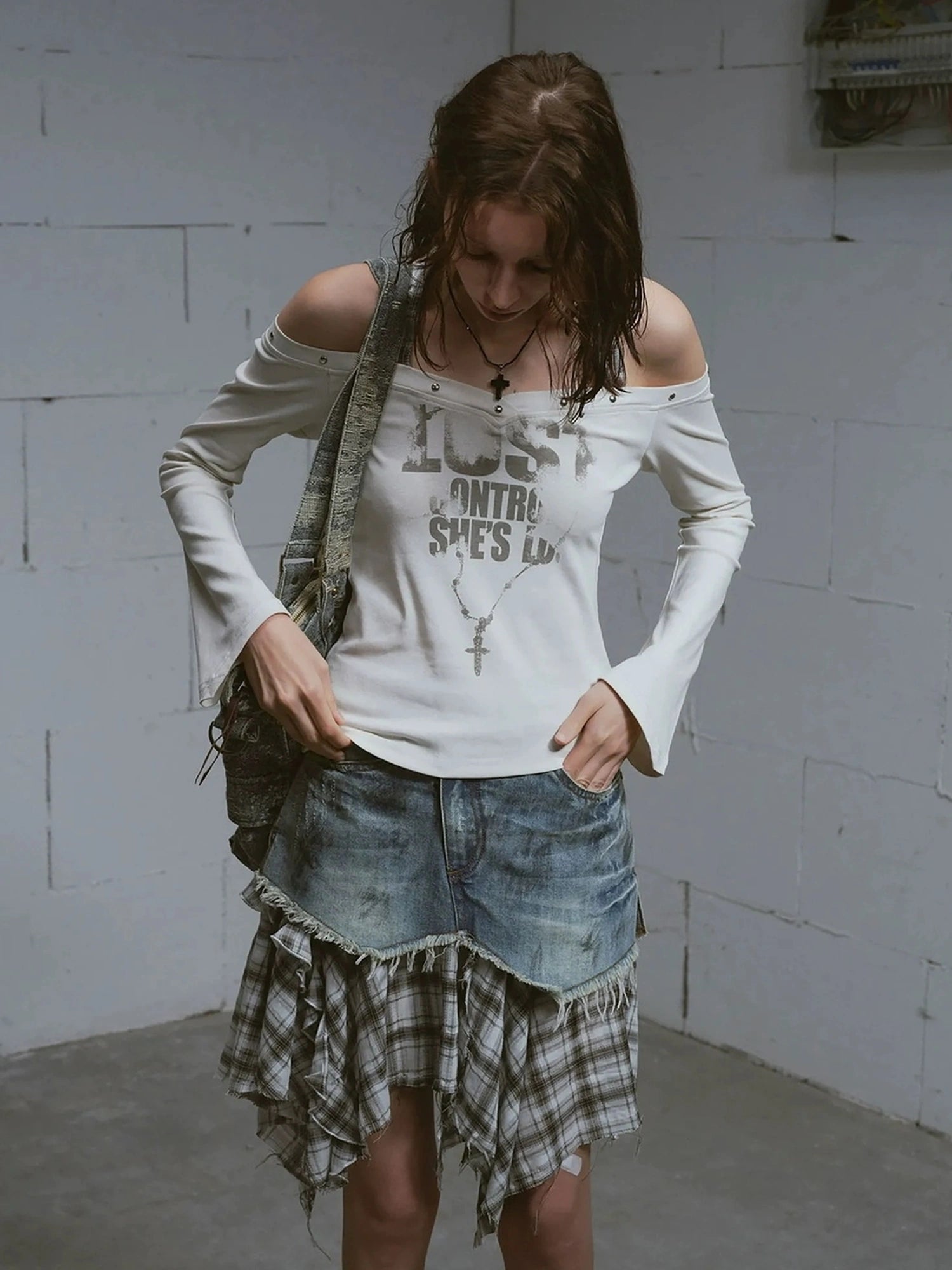 Chinese Clothing Cest Nous Update Punk Studded Off Shoulder Graphic Top