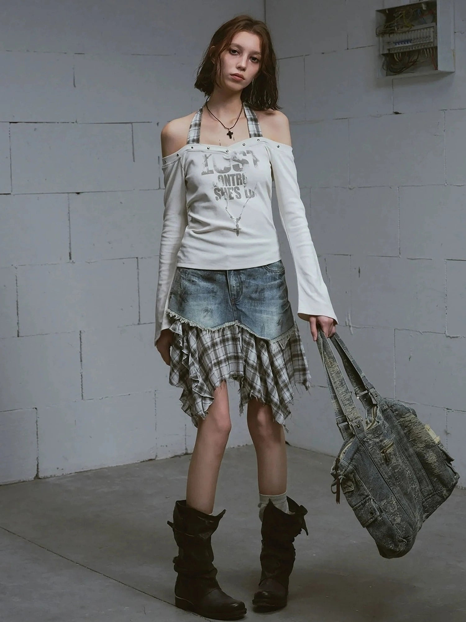 Chinese Clothing Cest Nous Update Punk Studded Off Shoulder Graphic Top