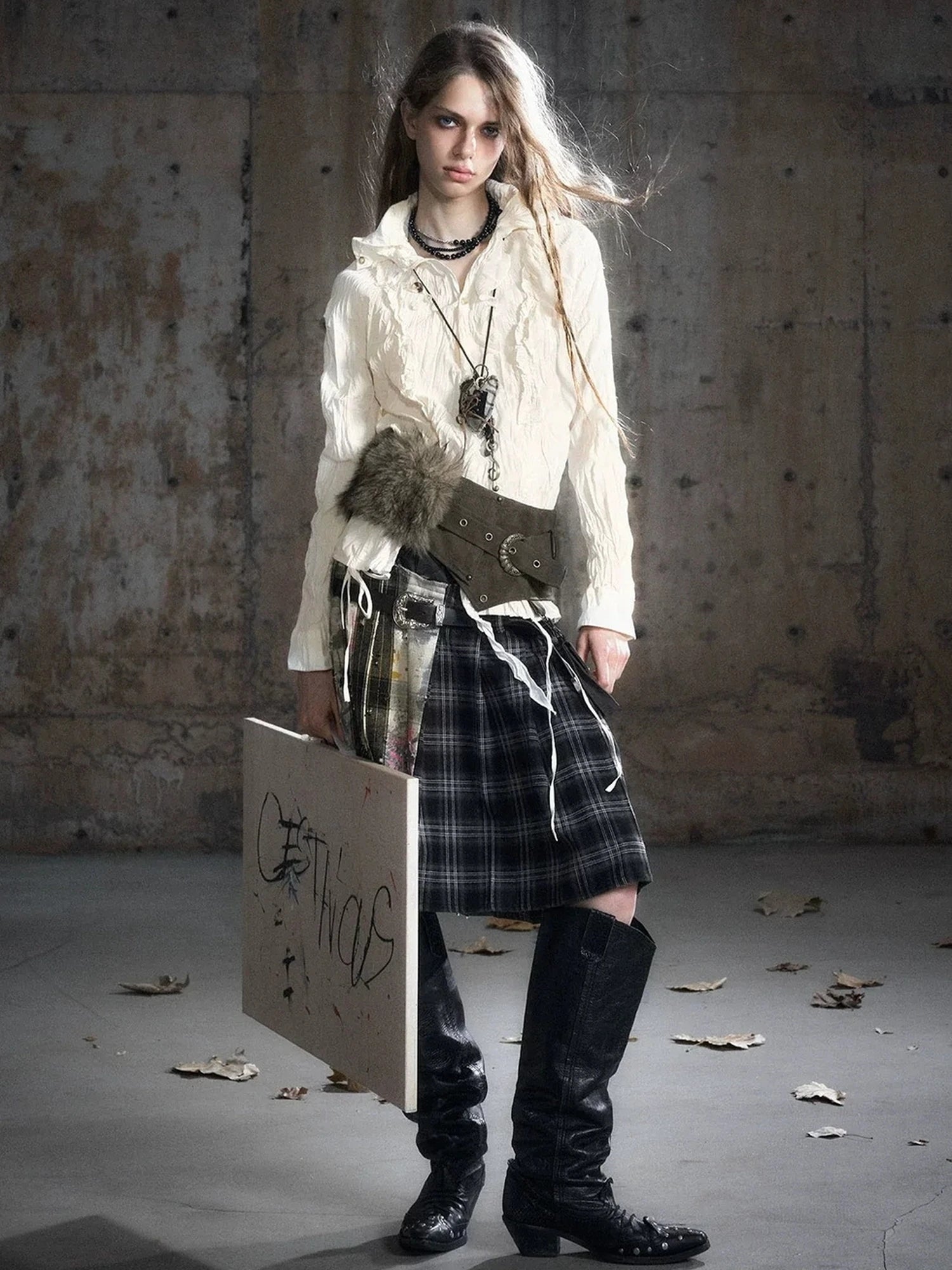 Chinese Clothing Cest Nous Update Vintage Dyed Leather Fur Patch Waist Belt