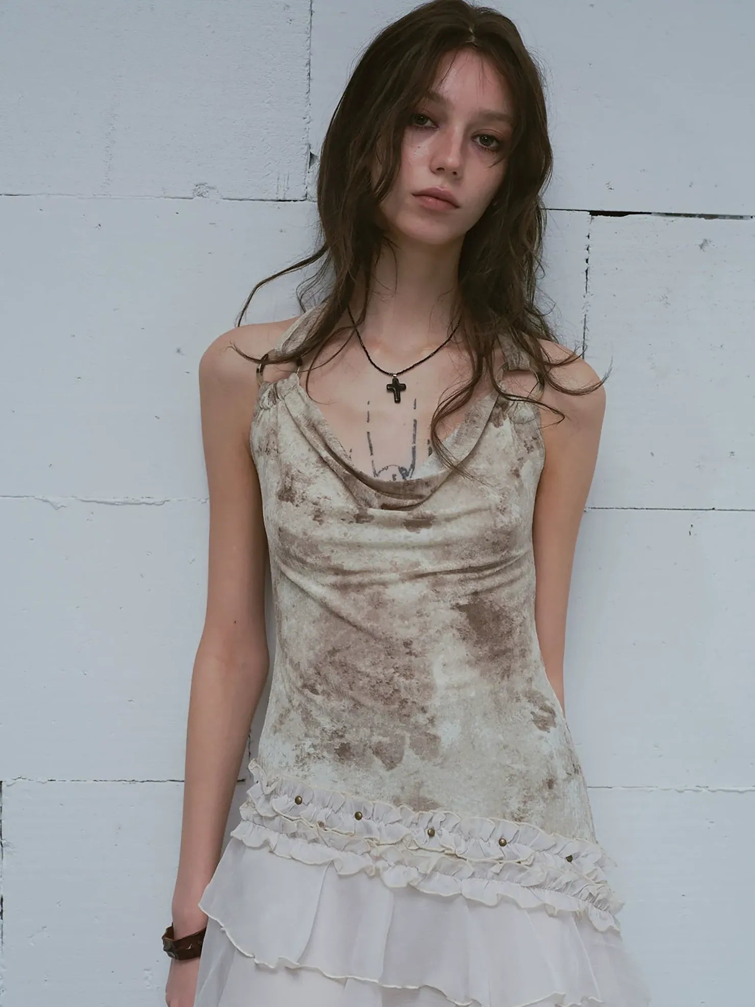 Cest Nous Vintage Ombre Lace Trim Slit Hem Dress