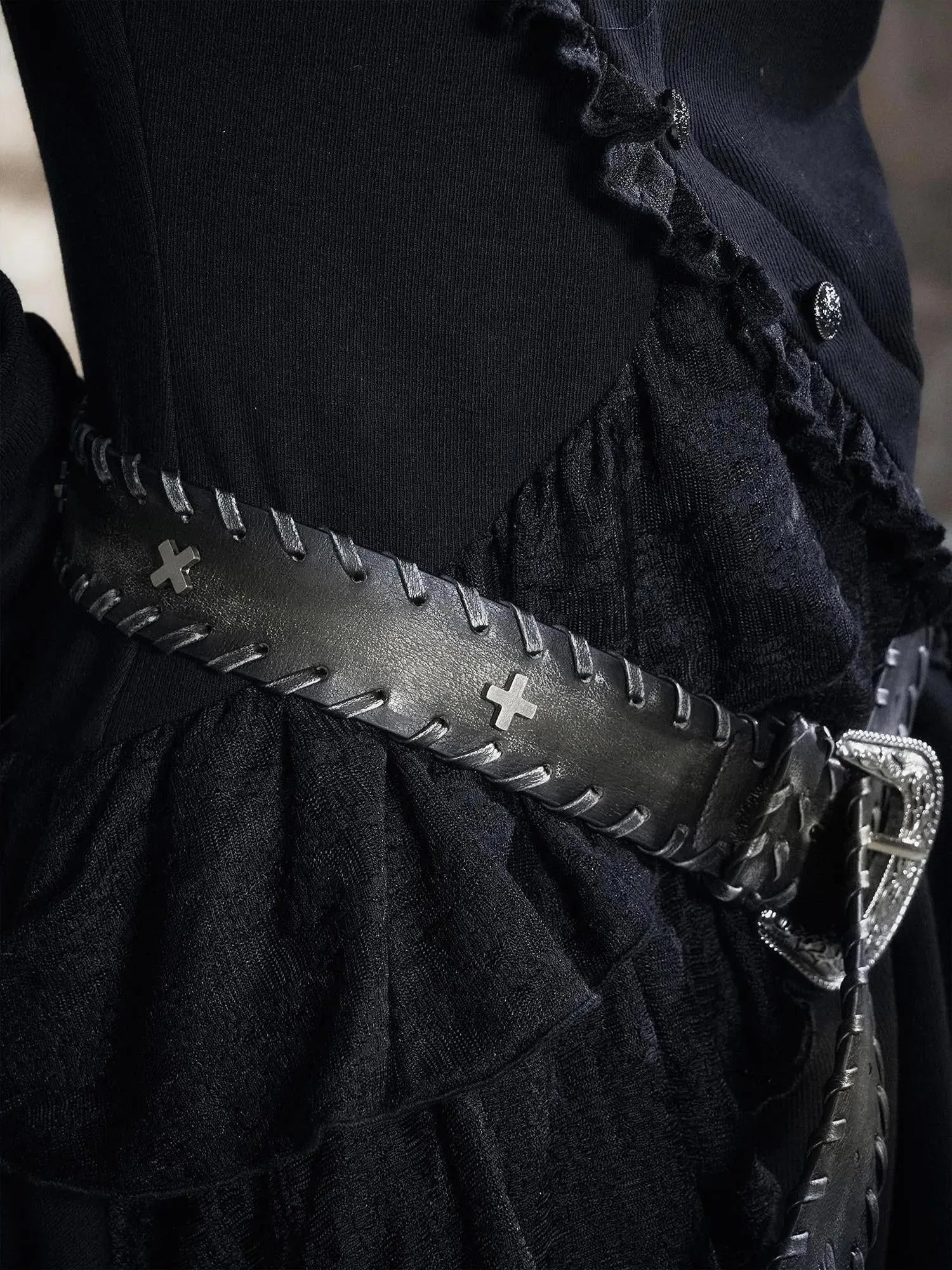 Vintage Rope Woven Distressed Belt With Ornate Buckle