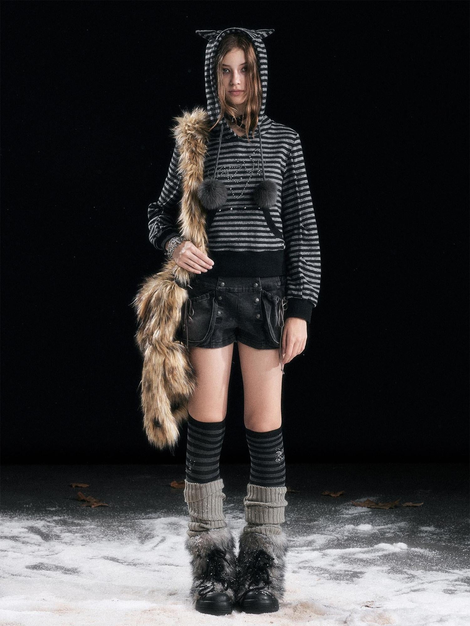 Cest Nous Washed Black Cotton Drawstring Cargo Natural Waist Womens Slight Stretch Shorts