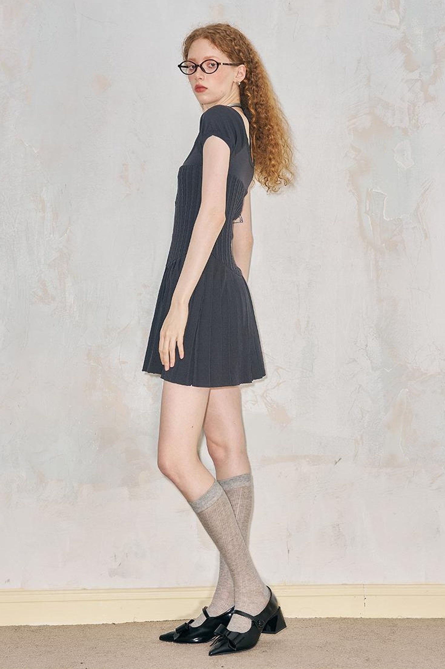 DIDDI MODA Chic Knit Halter Neck Mini Dress With Bow Detail