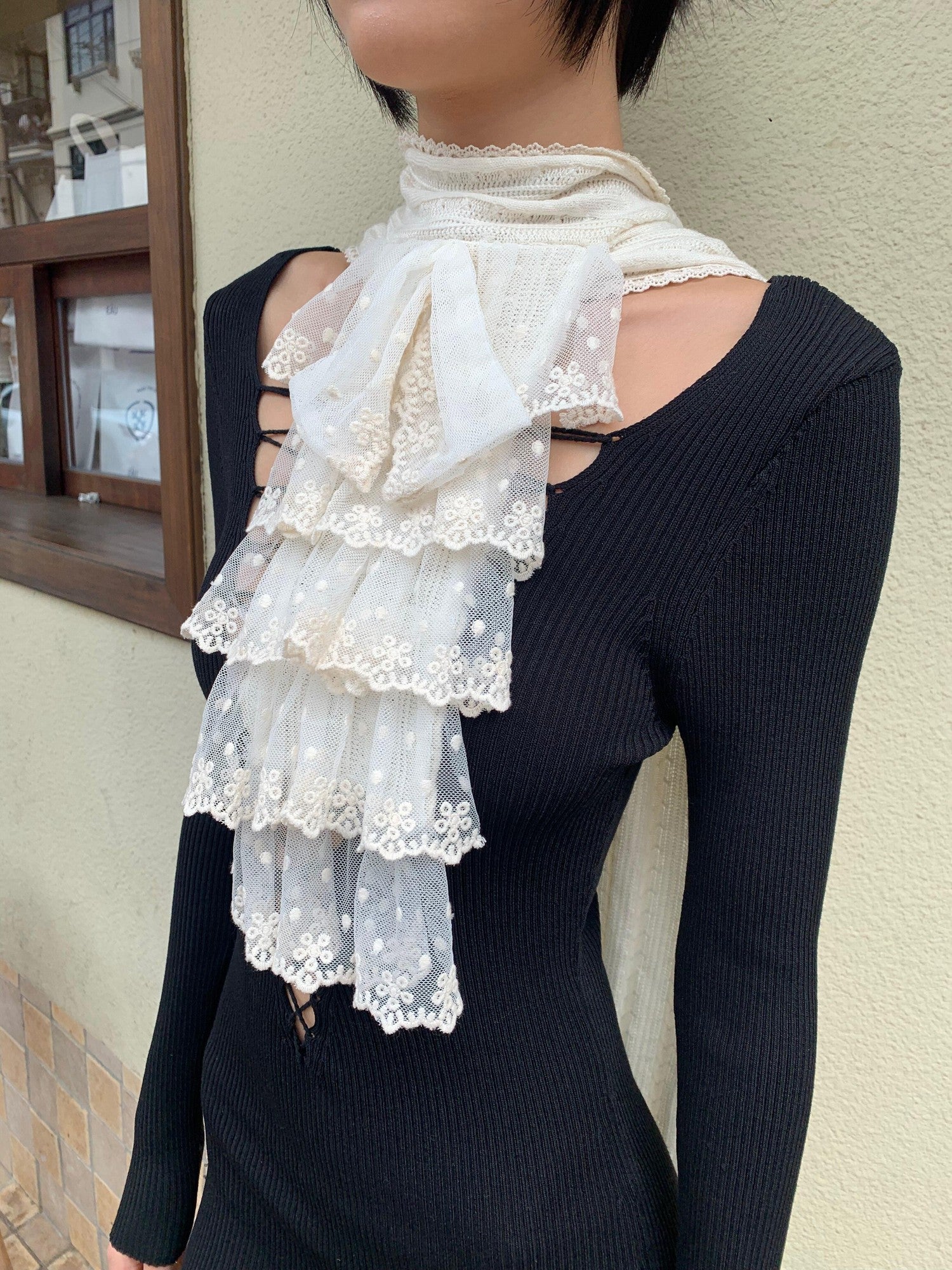 Chipchipshop Ivory Vintage Court Lace Trim Collar Women&