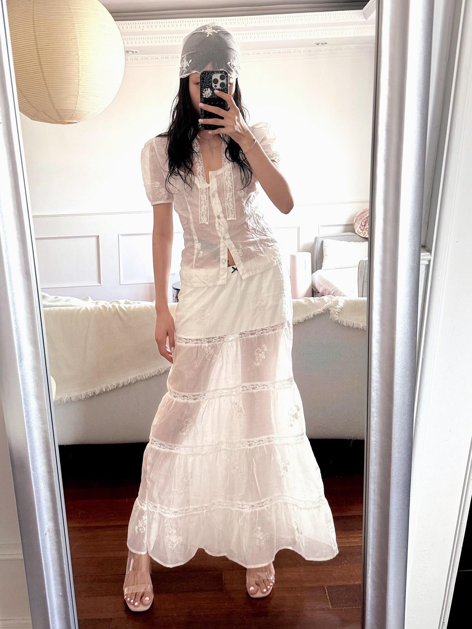 Chipchipshop White Embroidered Lace A Line Low Waist Women&