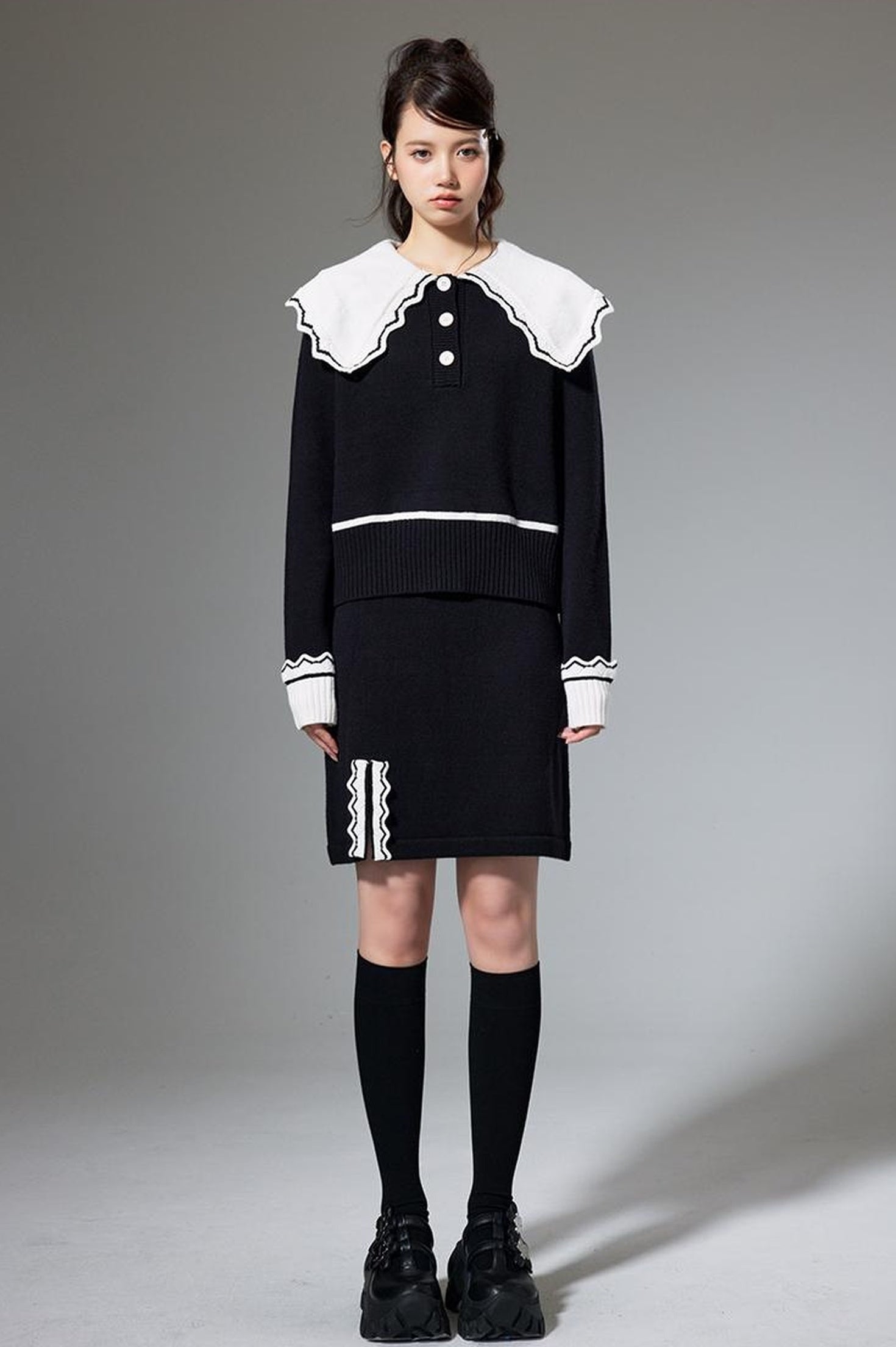 DIDDI MODA Classic Color Block Lace Collar Knit Set