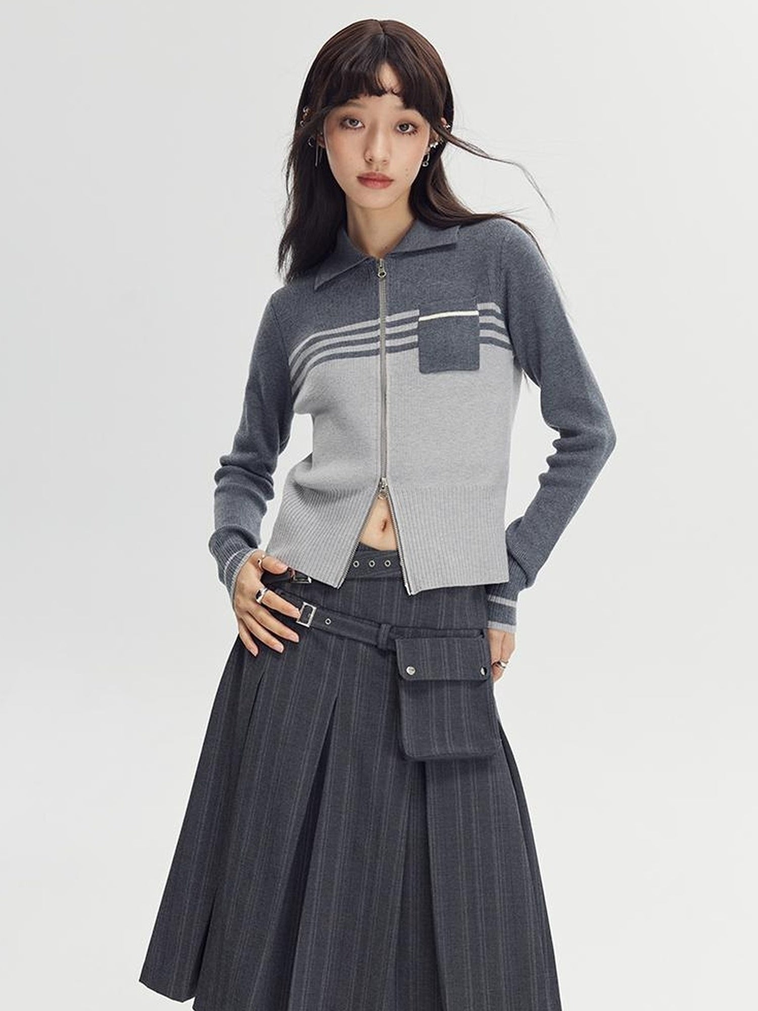 DIDDI MODA Classic Varsity Pleated Skirt With Dual Belts