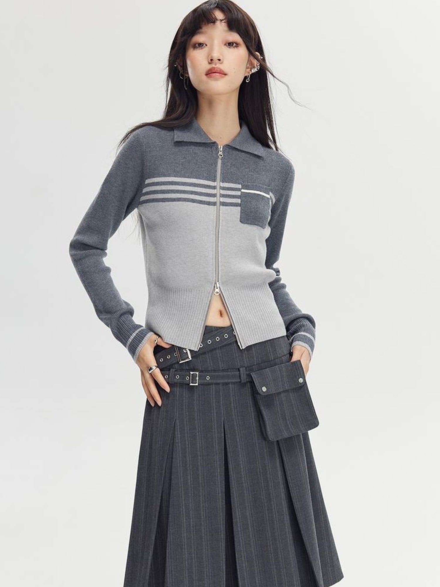 DIDDI MODA Classic Varsity Pleated Skirt With Dual Belts