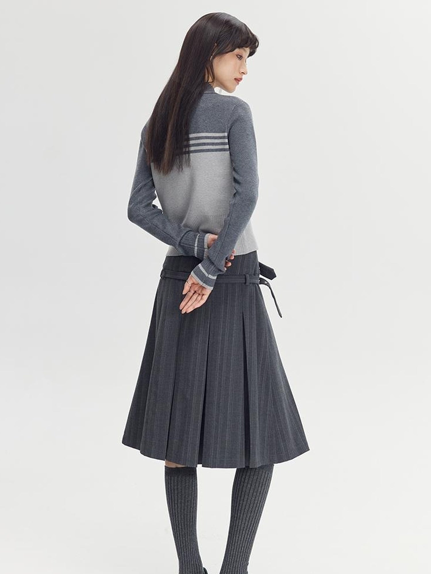 DIDDI MODA Classic Varsity Pleated Skirt With Dual Belts