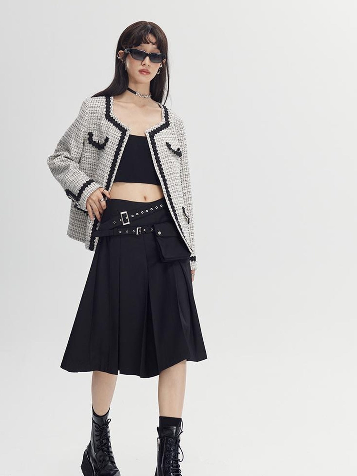 DIDDI MODA Classic Varsity Pleated Skirt With Dual Belts