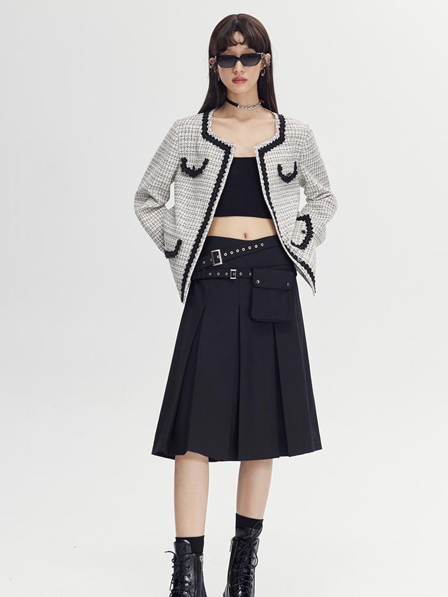 DIDDI MODA Classic Varsity Pleated Skirt With Dual Belts