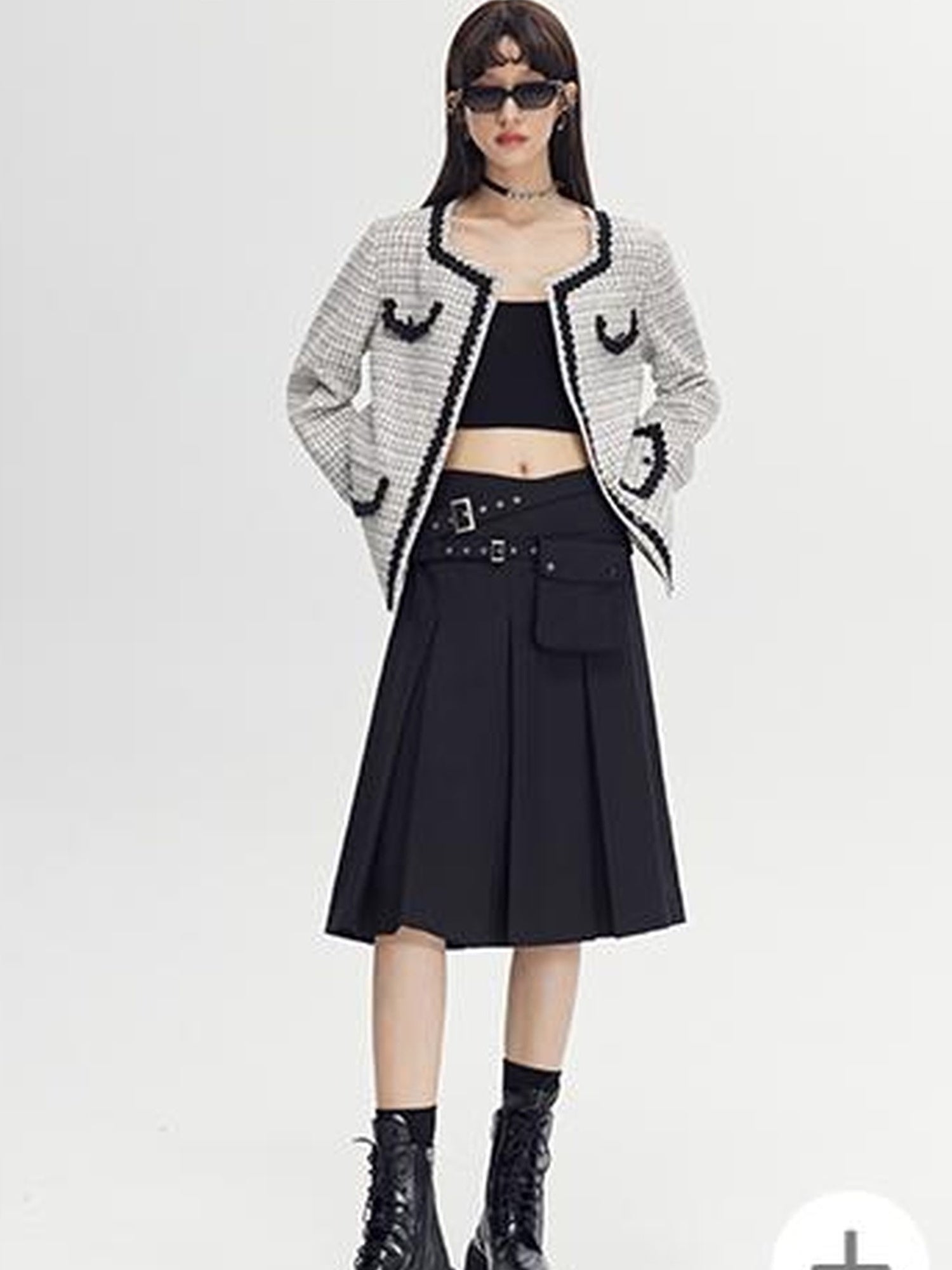 DIDDI MODA Classic Varsity Pleated Skirt With Dual Belts